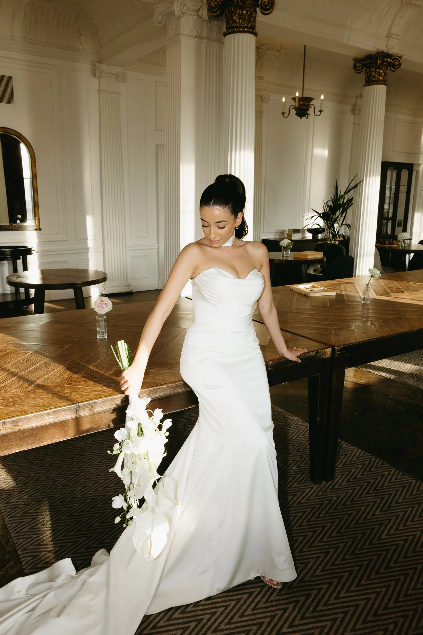 Bridal elegant portrait at Blythswood Square hotel
