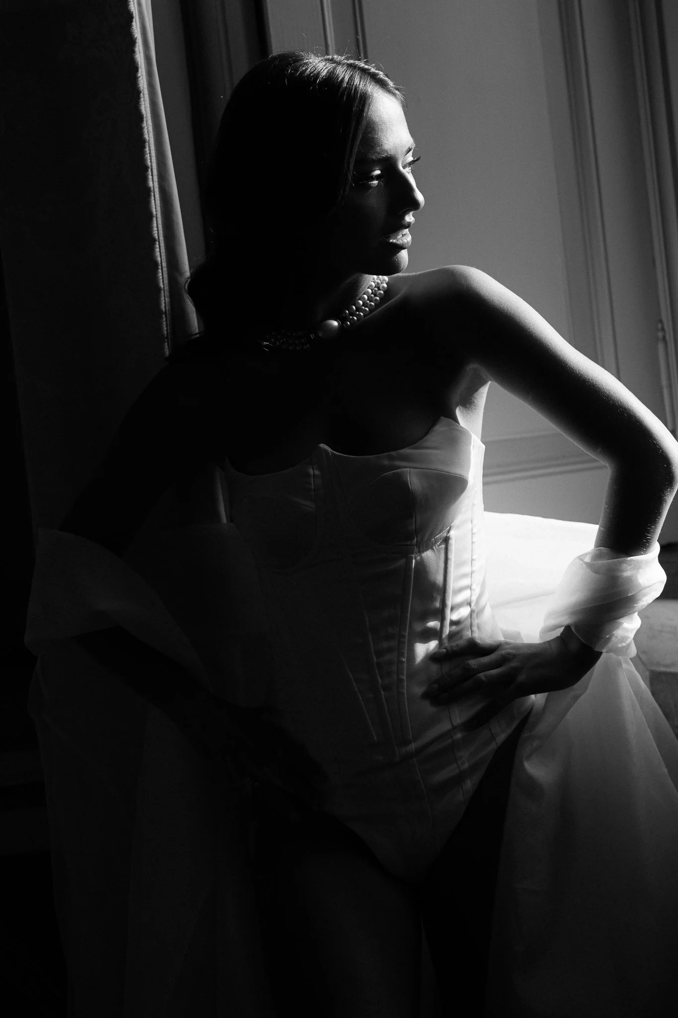 bridal boudoir photos at Villa Pizzo