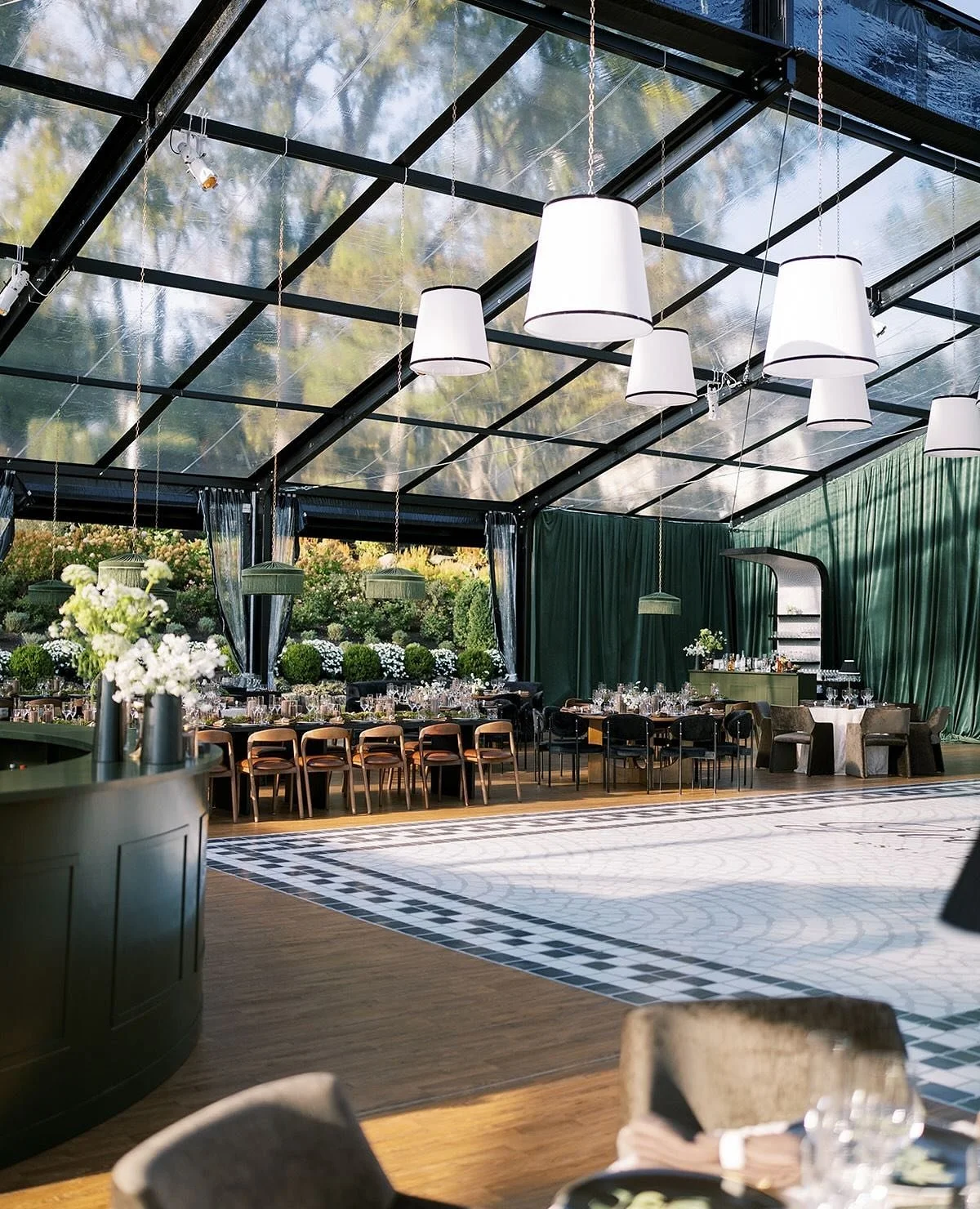 A weekend to remember, no detail missed 🤎⁠
⁠
⁠Planning + Design | @gildedlilyevents⁠
Caterer | @marciaseldencatering⁠
Photography | @sophiekayephotography⁠
Cinema | @nstpictures ⁠
Tent, Flooring + Generator | @greenwichtentco⁠
Rentals | @kuzoeventfu