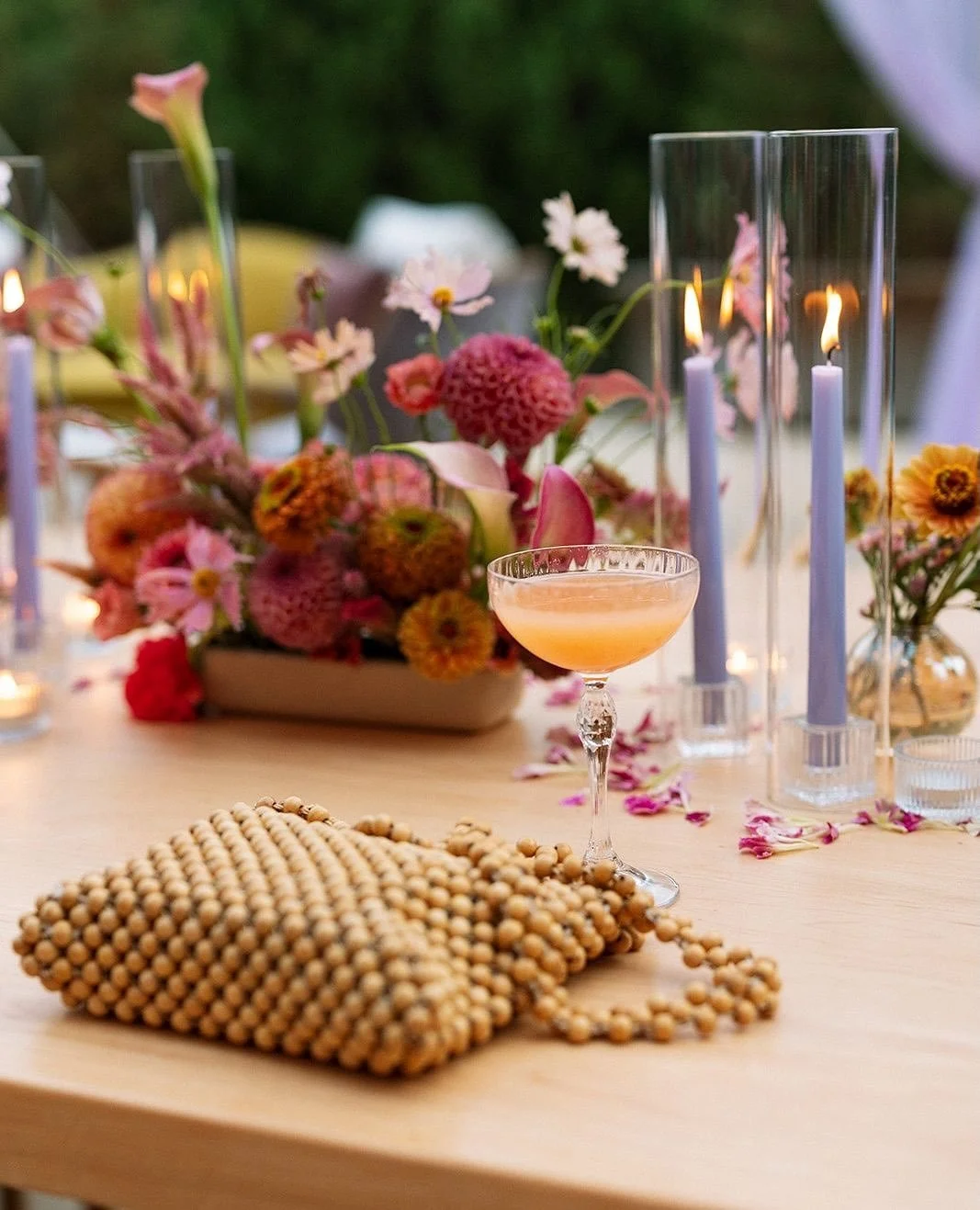 A masterclass in color and contrast. ⁠
⁠
Planning + Design | @gildedlilyevents ⁠
Venue | @theasburyhotel⁠
Tent | @sperrytents @sperrytentsnj⁠
Florist | @daybreakflowers⁠
Linens | @bbjlatavola⁠
Rentals | @smthingvintage⁠
Lighting + Drapery | @fabricop