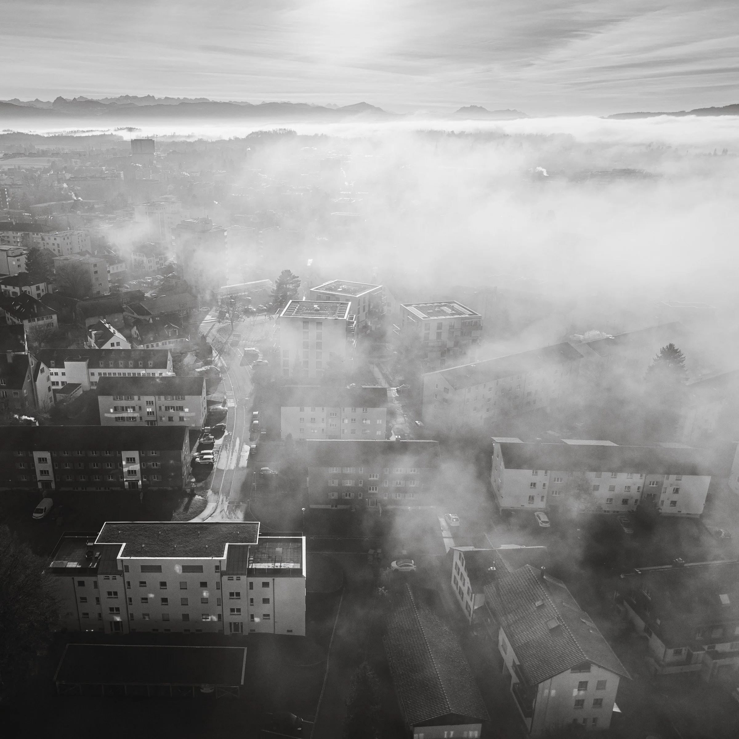 Drohnenbild Wetzikon Kempten - Nebel kommend vom Pfäffikersee