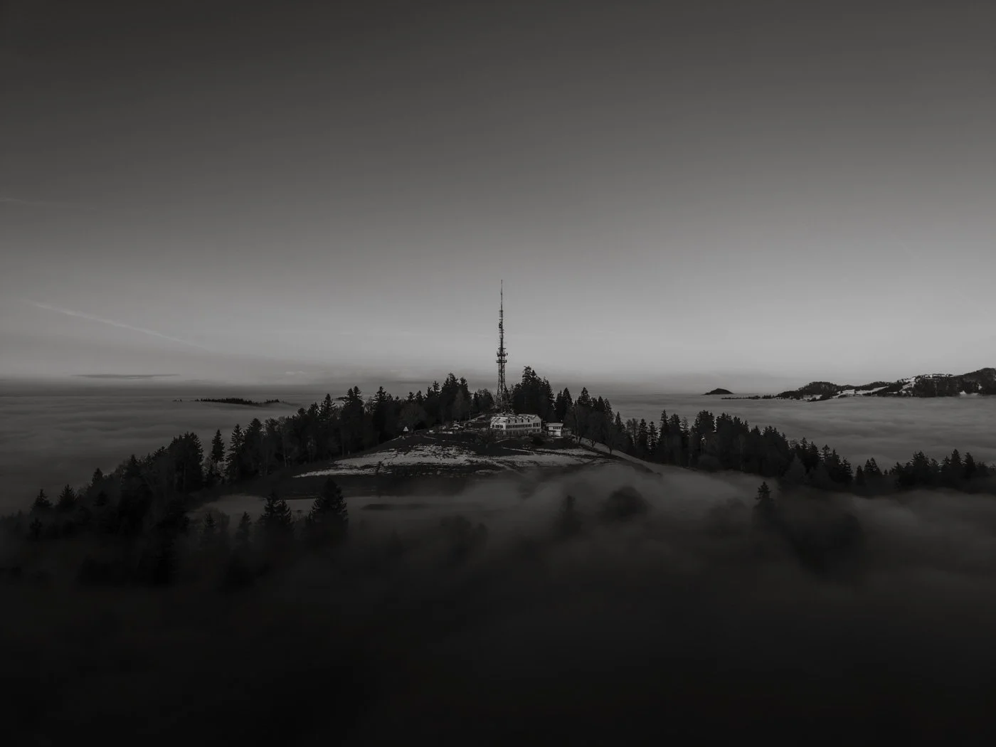 Fotograf buchen Wetzikon/ Zürich Klaus Hoffmann, Hoffmannsbilder, Drohnenbild Bachtel Kulm Zürcher Oberland