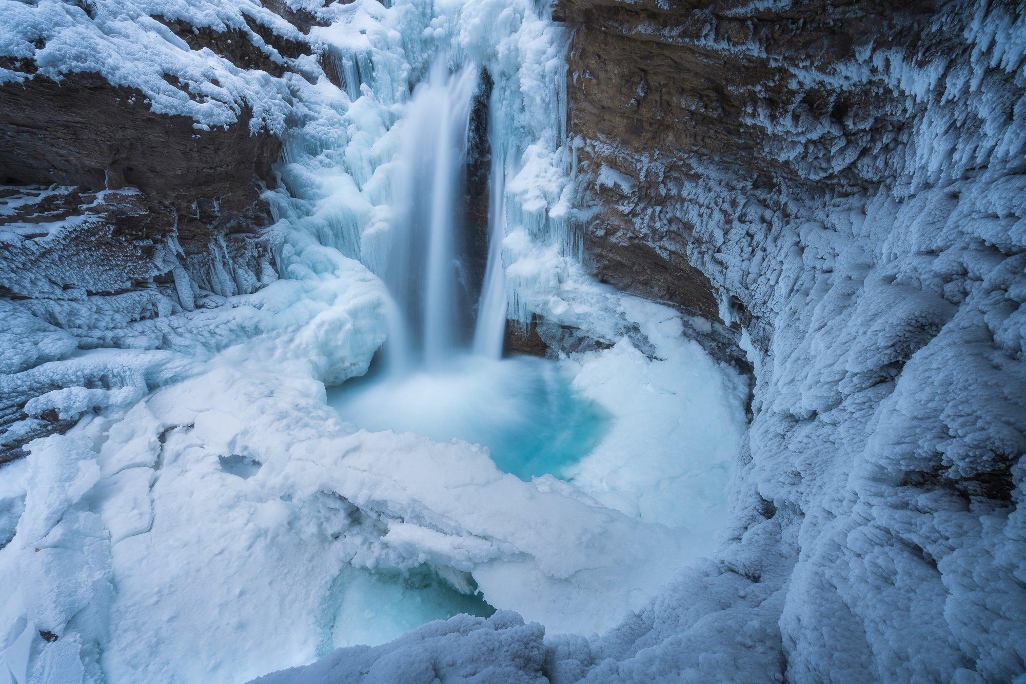 Winter Wonderland at Johnston Canyon