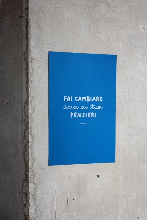 Poster Fai cambiare aria