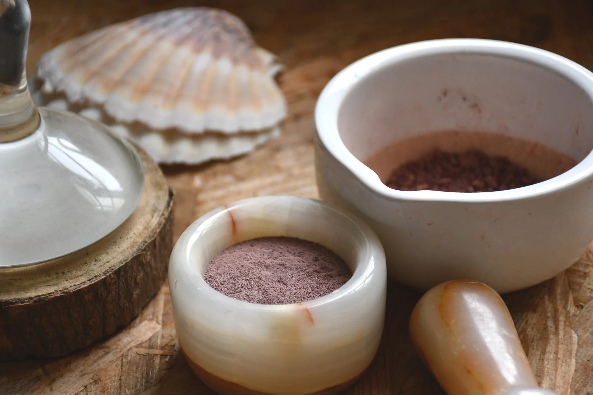 Tools and things for pigment-making