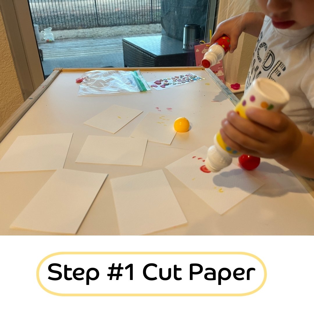 Last minute card tutorial for mom!

Mother's Day is just around the corner! Don't worry if you haven't prepared anything special for your mom yet. We've got you covered with this last-minute card tutorial that will make her day.

All you need is some