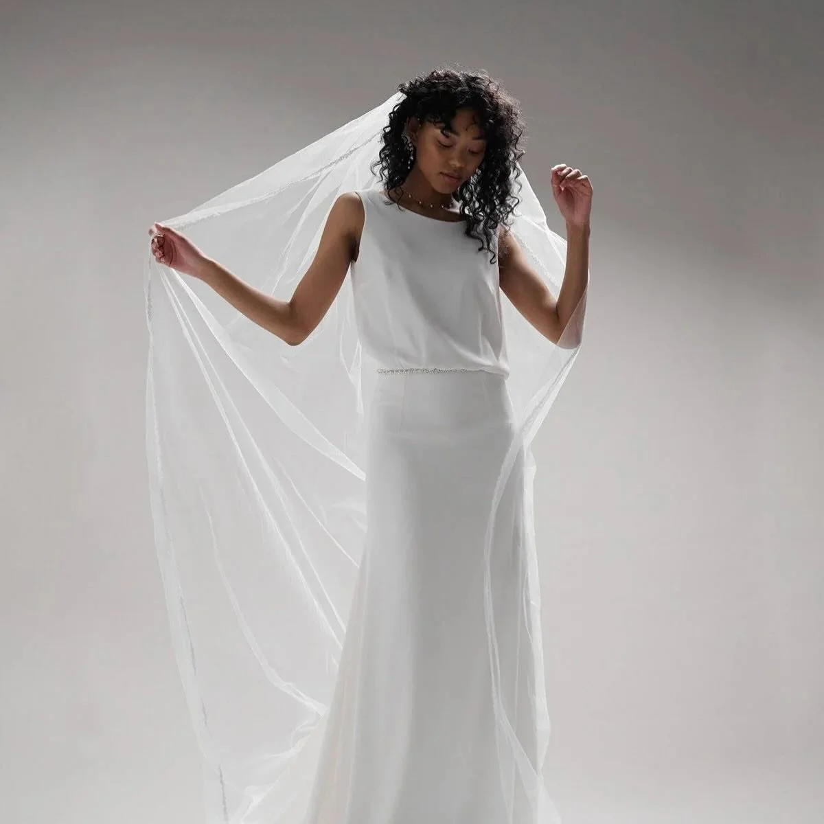 &bull;

✨complimentary veil with dress purchase✨

for the month of november, receive a complimentary veil when you purchase your dress! (equal or lesser value of $300, or $300 toward an accessory of your choice)

consider it our early christmas gift 