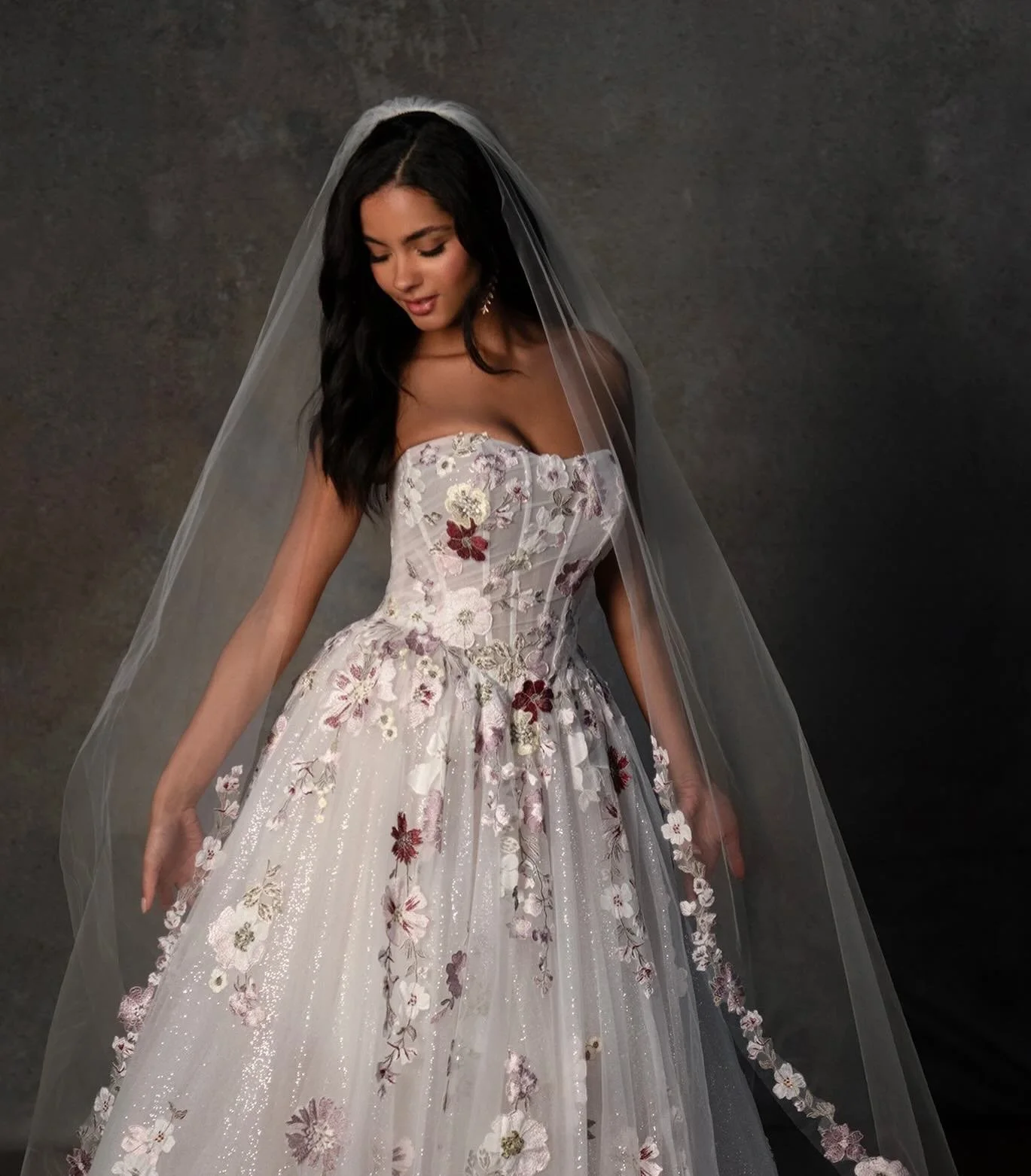 our new arrival, for the girlies wanting some colour 💐