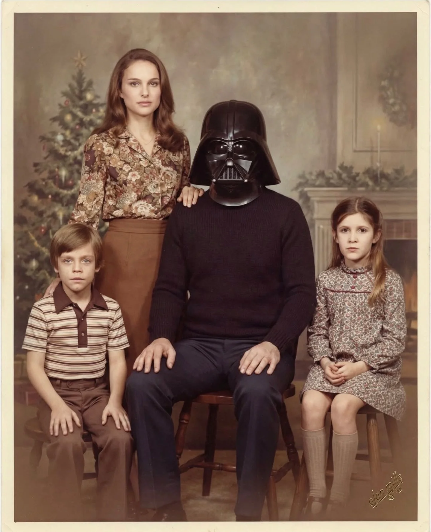 Happy Holidays in Das Universe #dasuniverse