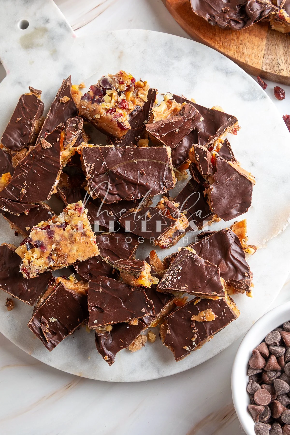 Spiced Chocolate Orange and Cranberry Toffee Bark - LRWM-14.jpg