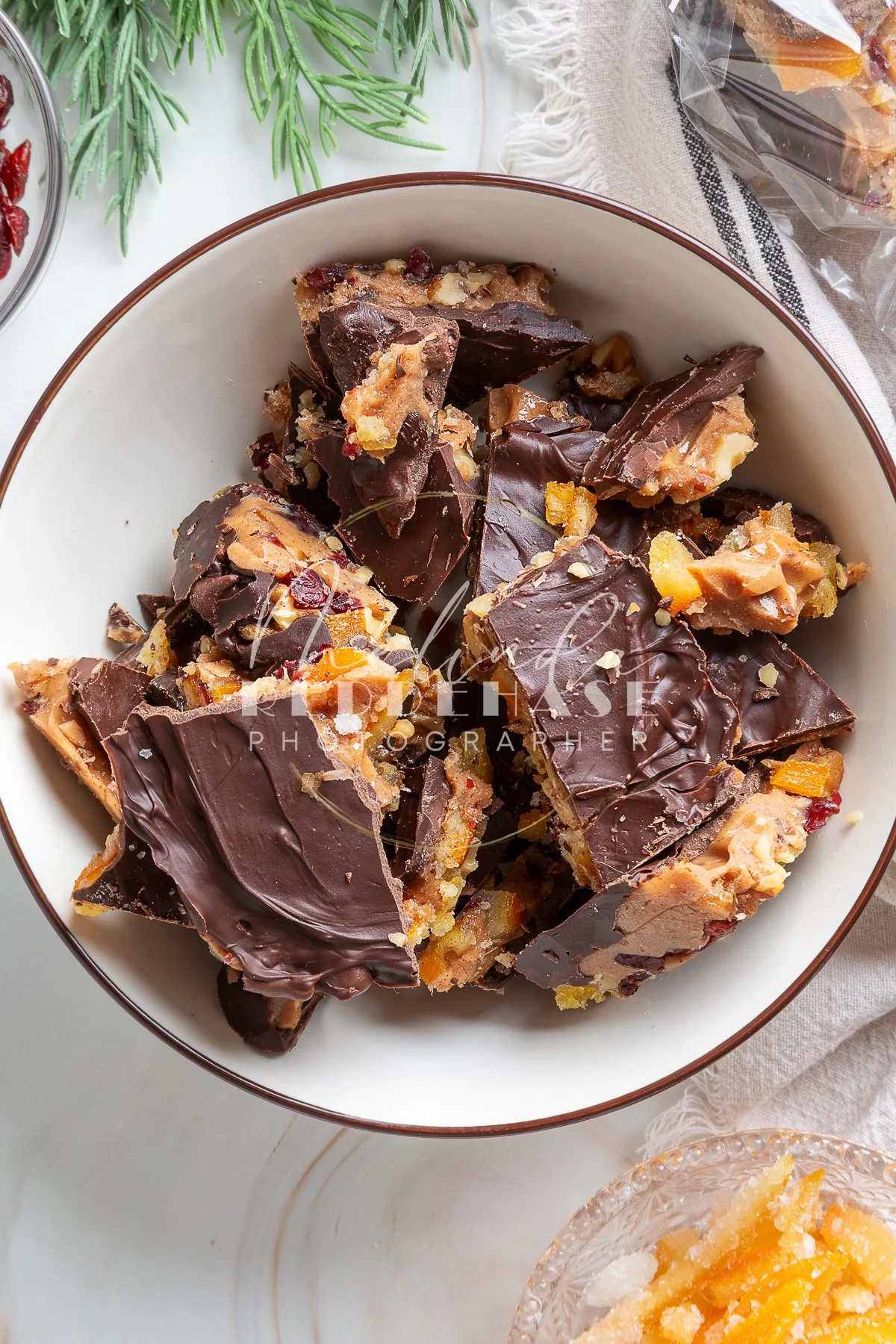 Spiced Chocolate Orange and Cranberry Toffee Bark - LRWM-31.jpg