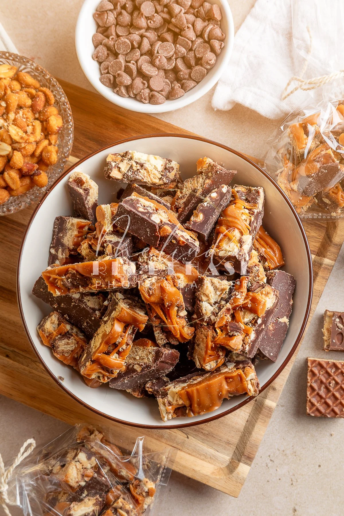 Chocolate Peanut Butter Caramel Bark - LRWM-28.jpg
