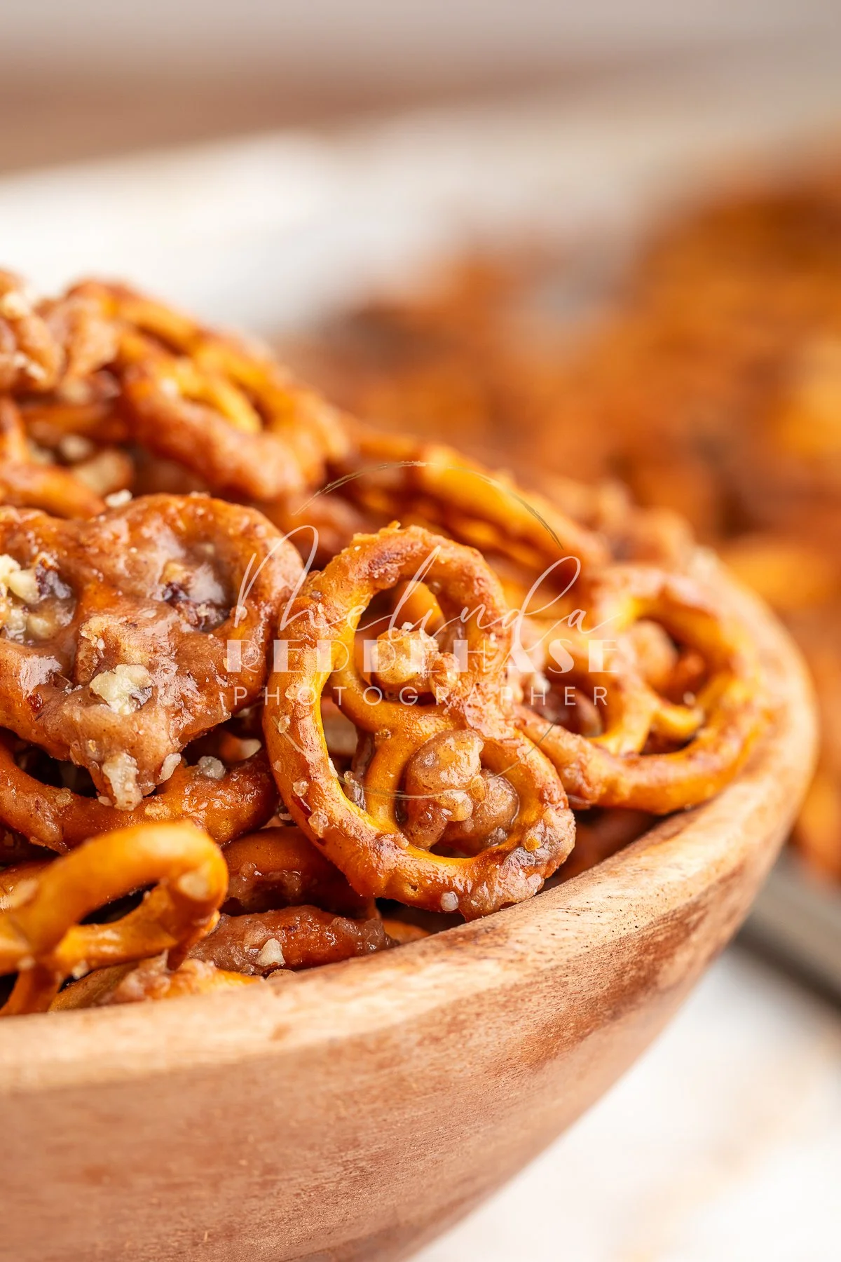 Toffee Cinnamon Pecan Mini Pretzels- LRWM-31.jpg