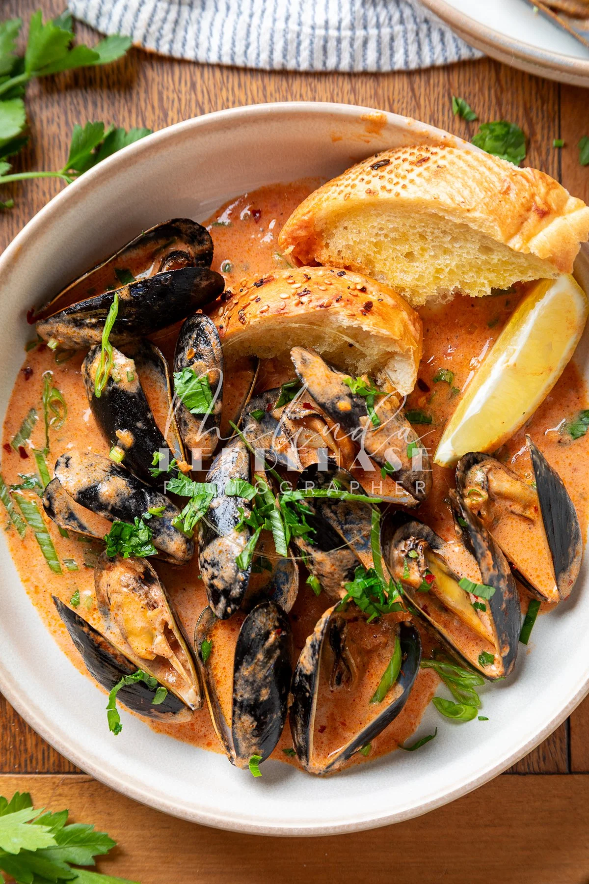 Steamed Mussels in Spicy Tomato Cream Sauce- LRWM----28.jpg
