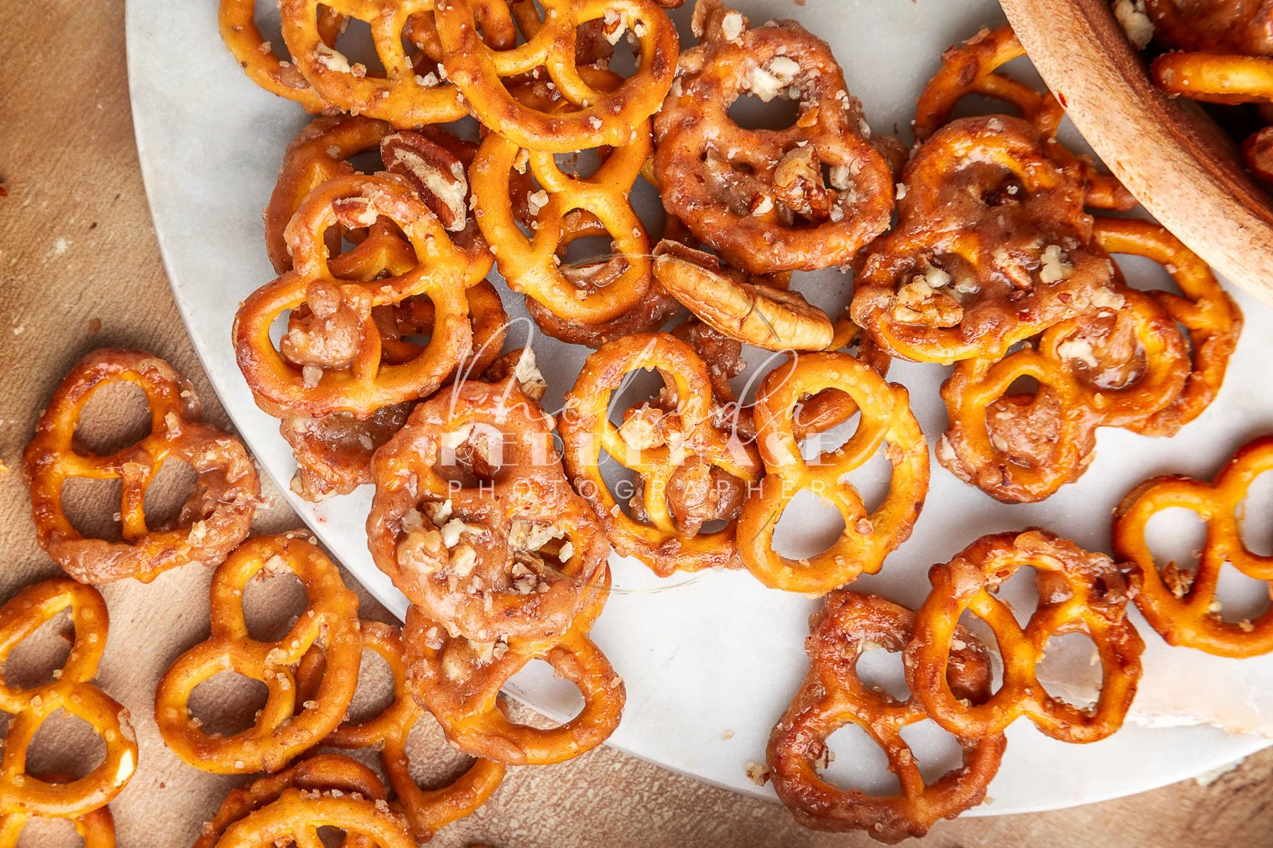 Toffee Cinnamon Pecan Mini Pretzels- LRWM-41.jpg