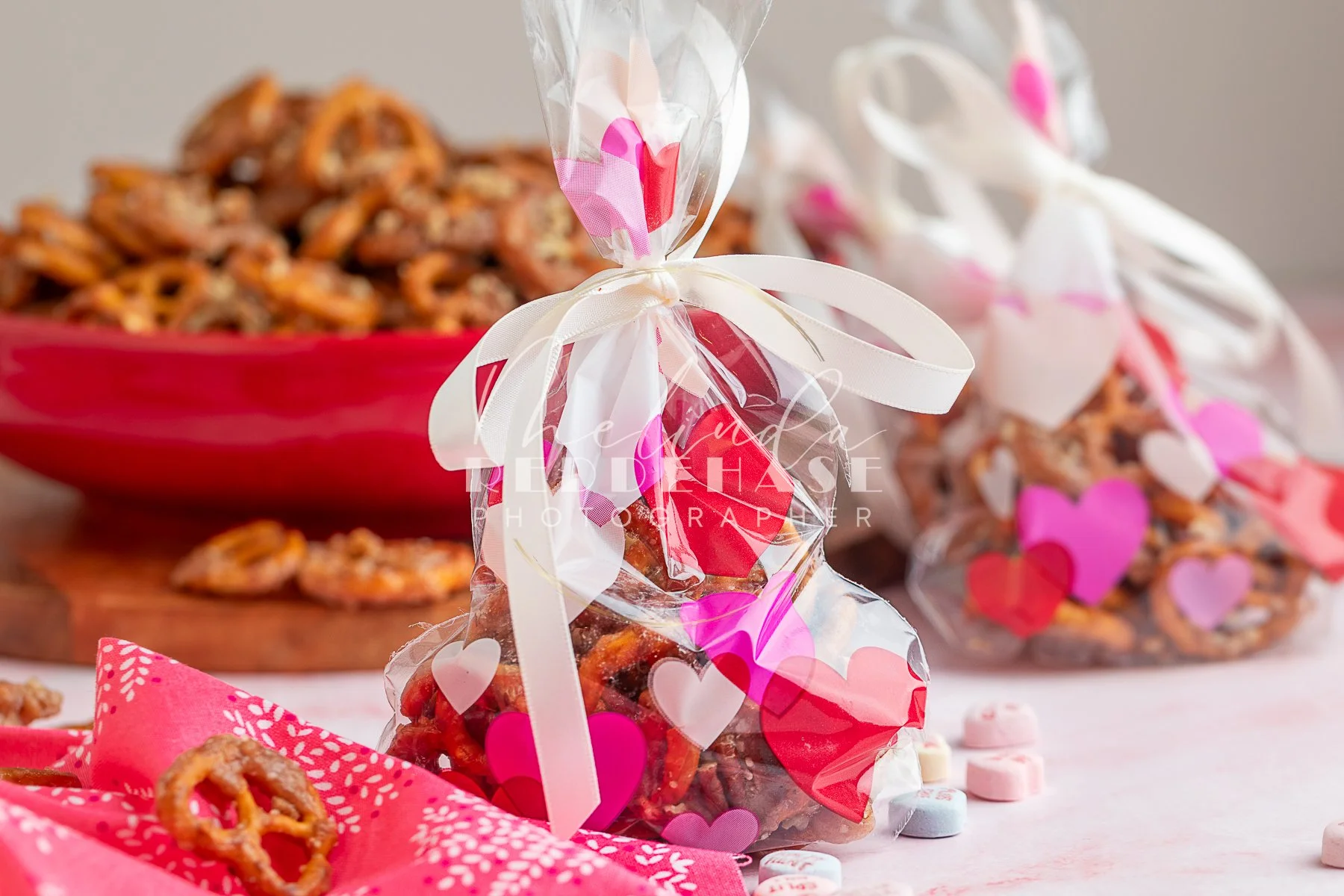 Toffee Cinnamon Pecan Mini Pretzels- LRWM-20.jpg