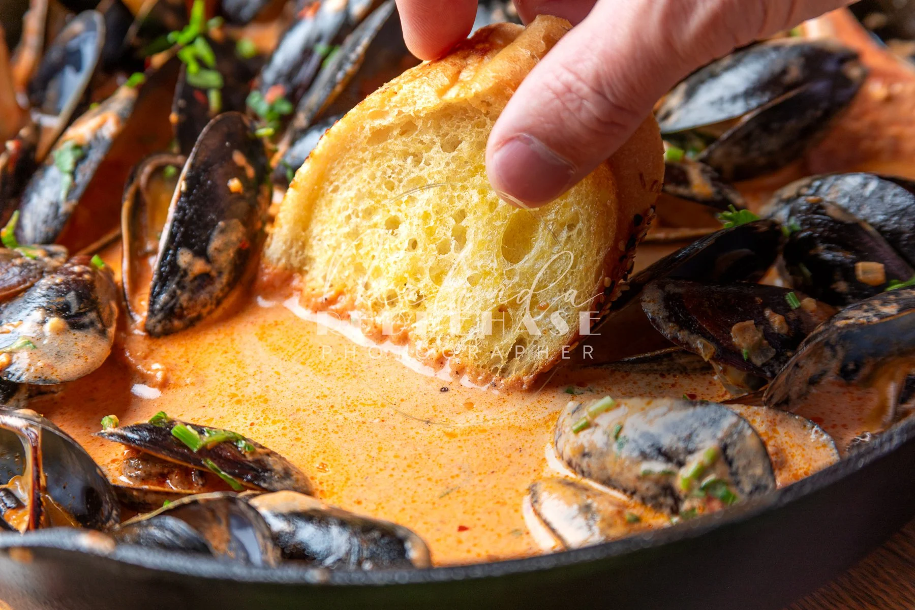 Steamed Mussels in Spicy Tomato Cream Sauce- LRWM----22.jpg