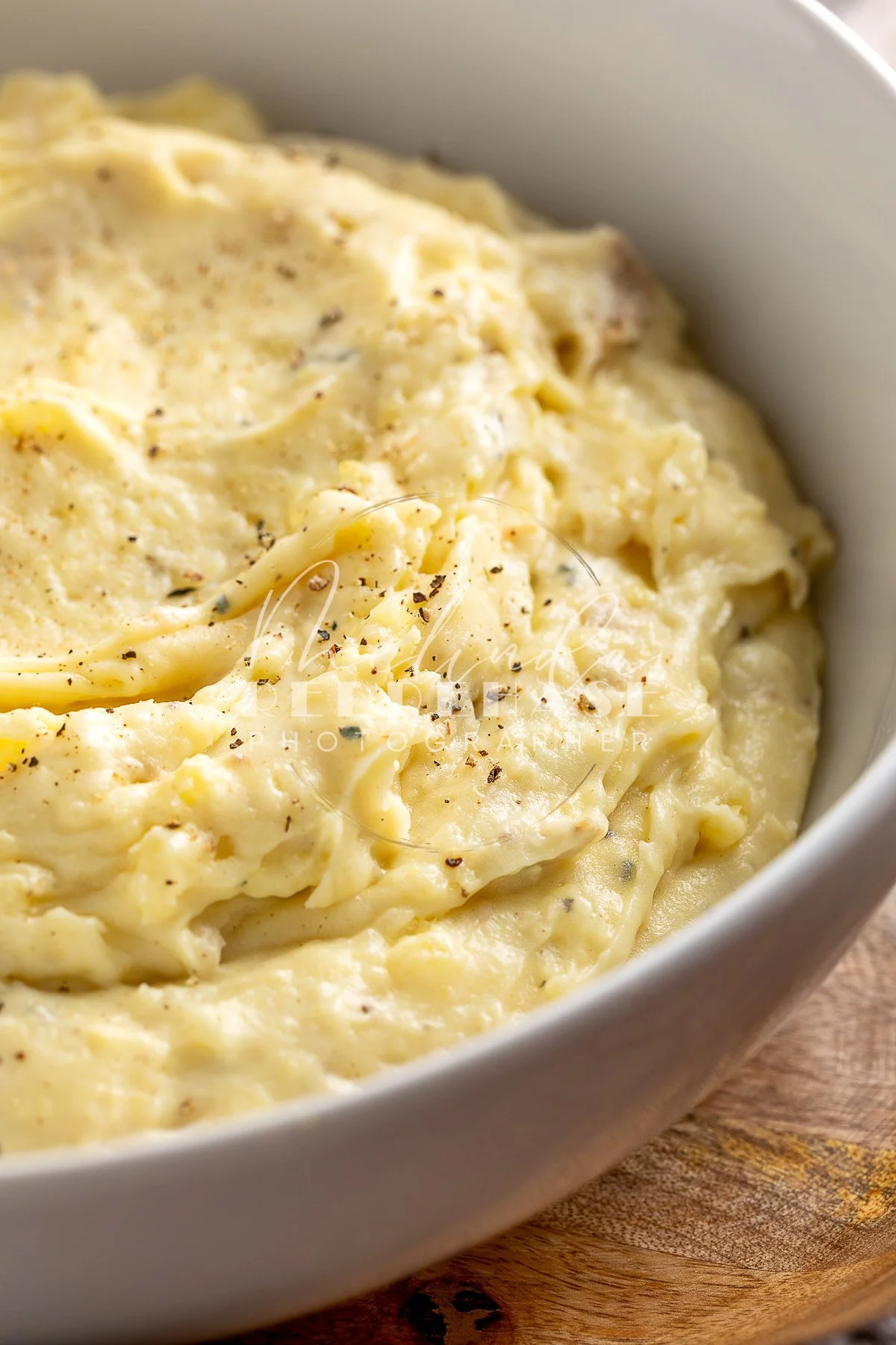 Creamy Roasted Garlic Mashed Potatos- LRWM-9.jpg