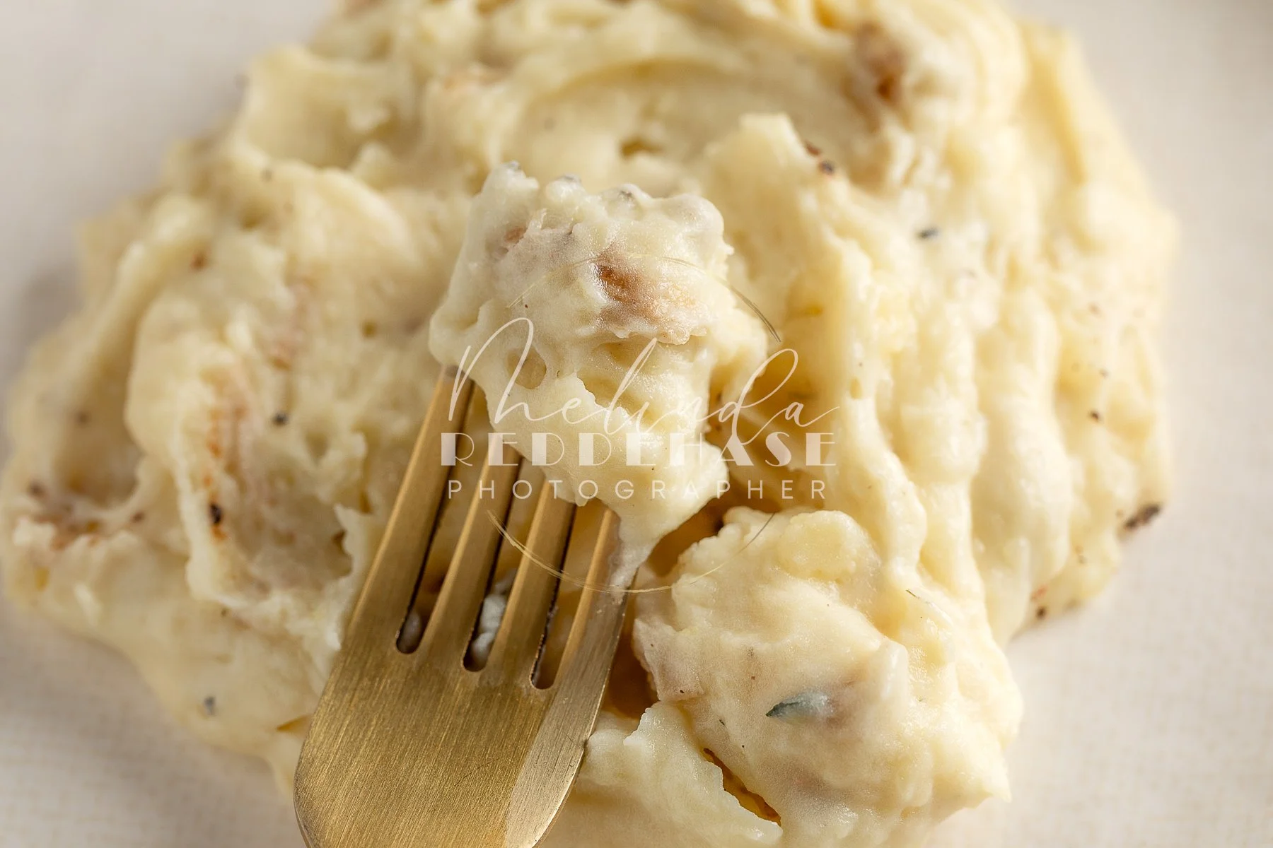 Creamy Roasted Garlic Mashed Potatos- LRWM-22.jpg
