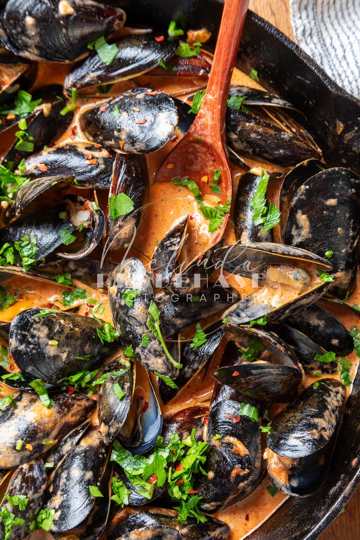 Steamed Mussels in Spicy Tomato Cream Sauce- LRWM----11.jpg