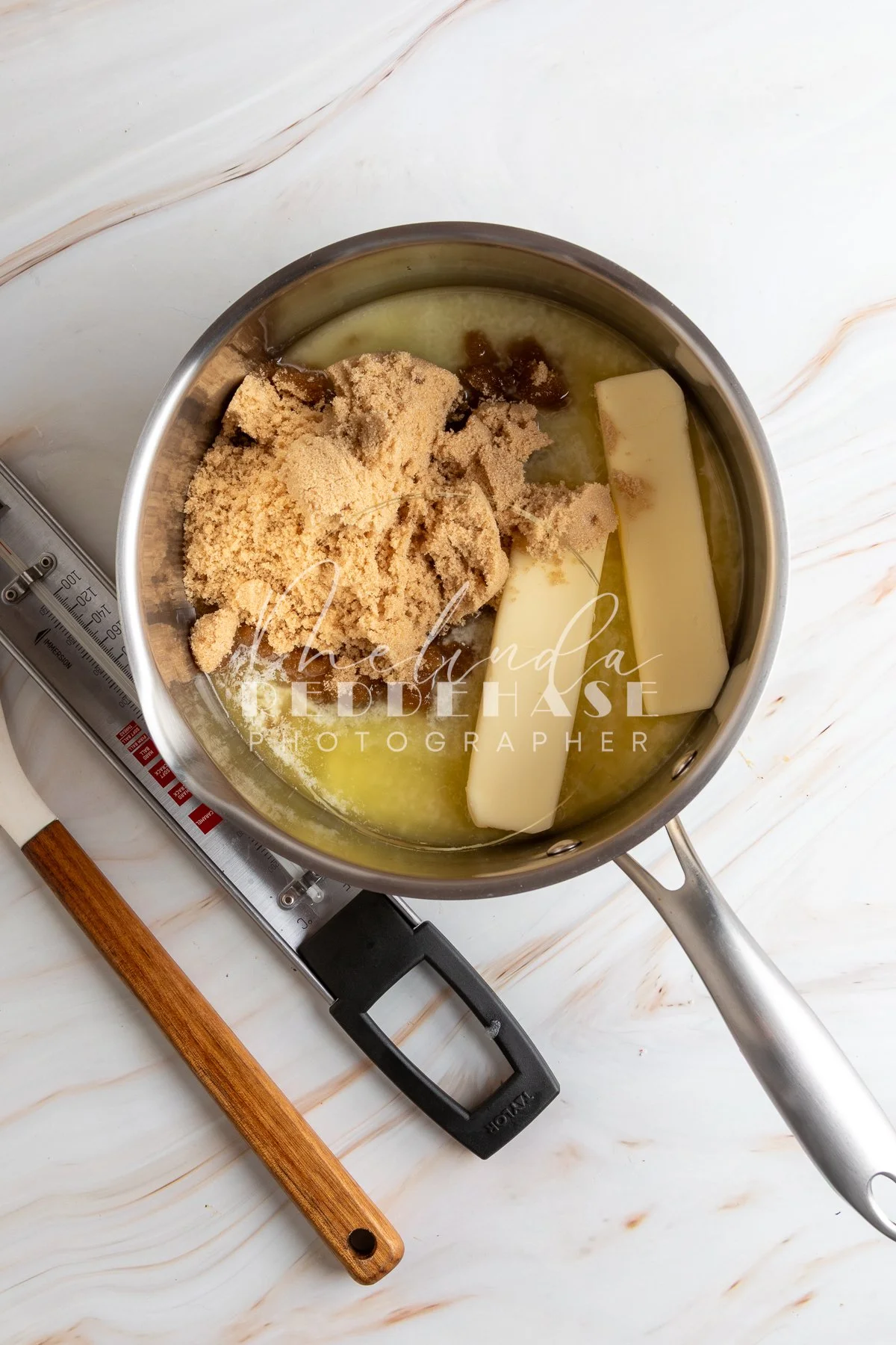 Oreo Mint Toffee Bark  - LRWM-5.jpg