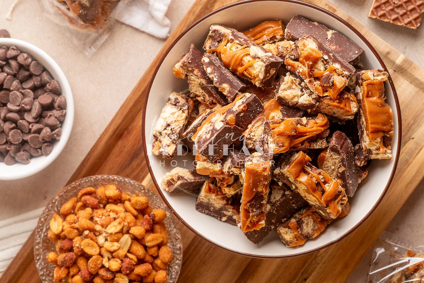 Chocolate Peanut Butter Caramel Bark - LRWM-27.jpg