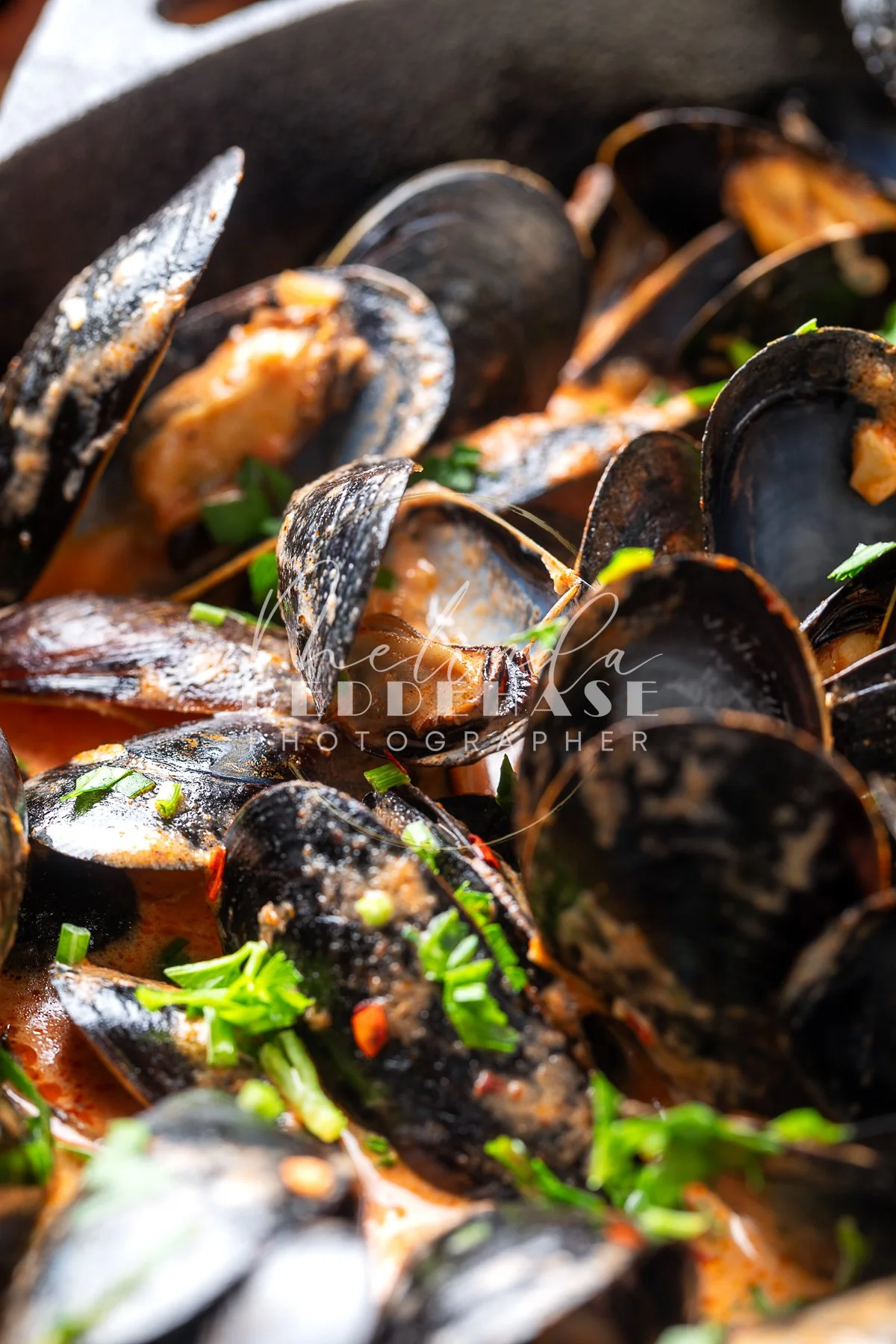 Steamed Mussels in Spicy Tomato Cream Sauce- LRWM----16.jpg
