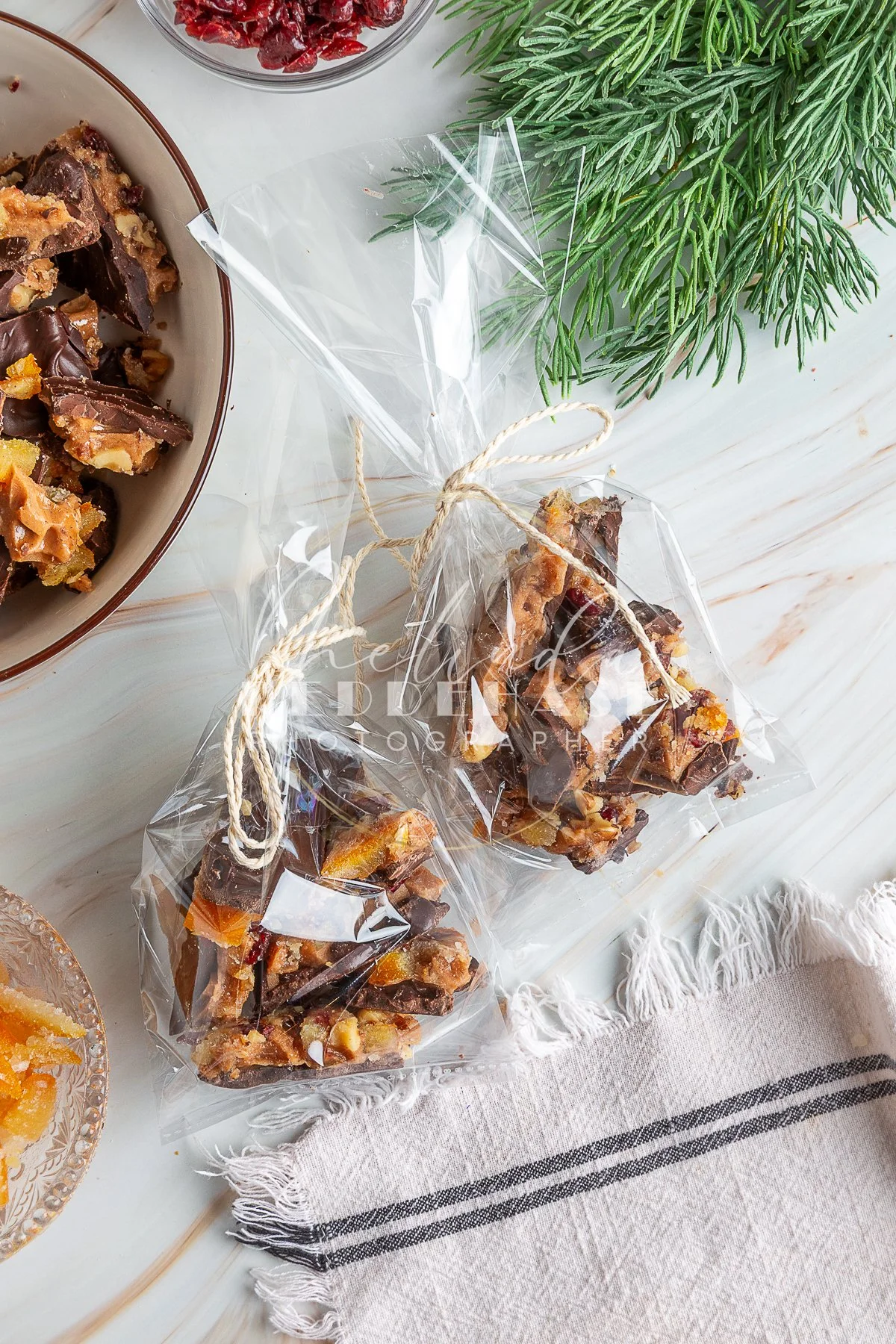 Spiced Chocolate Orange and Cranberry Toffee Bark - LRWM-30.jpg