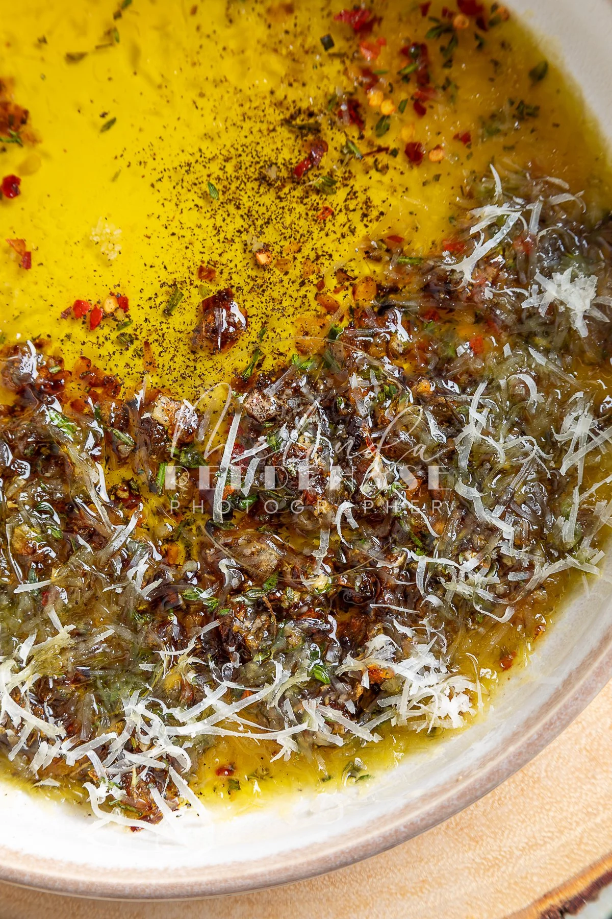 Bread Dipping Oil Caramelized Shallot & Herb- LRWM-11.jpg