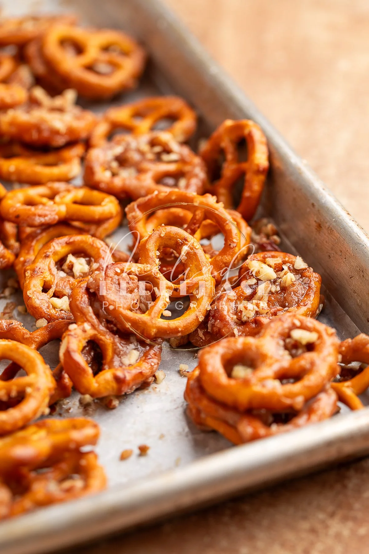 Toffee Cinnamon Pecan Mini Pretzels- LRWM-27.jpg
