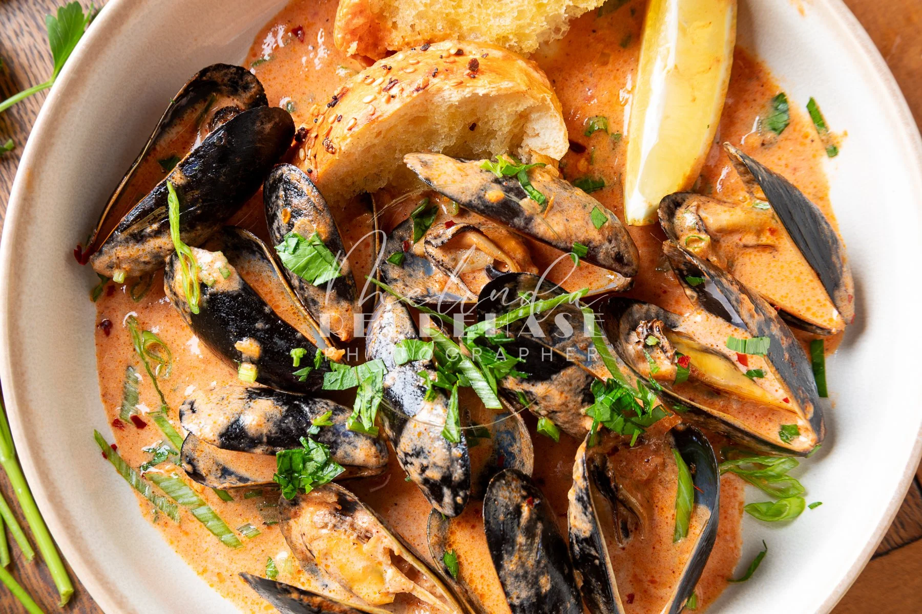 Steamed Mussels in Spicy Tomato Cream Sauce- LRWM----31.jpg