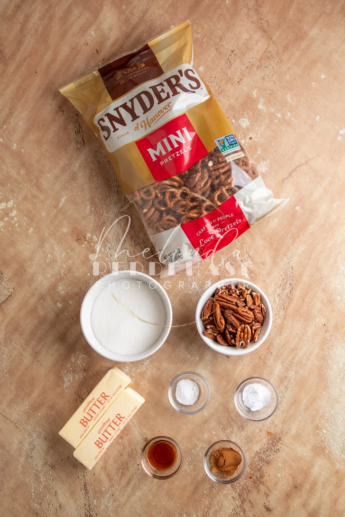 Toffee Cinnamon Pecan Mini Pretzels- LRWM-2.jpg