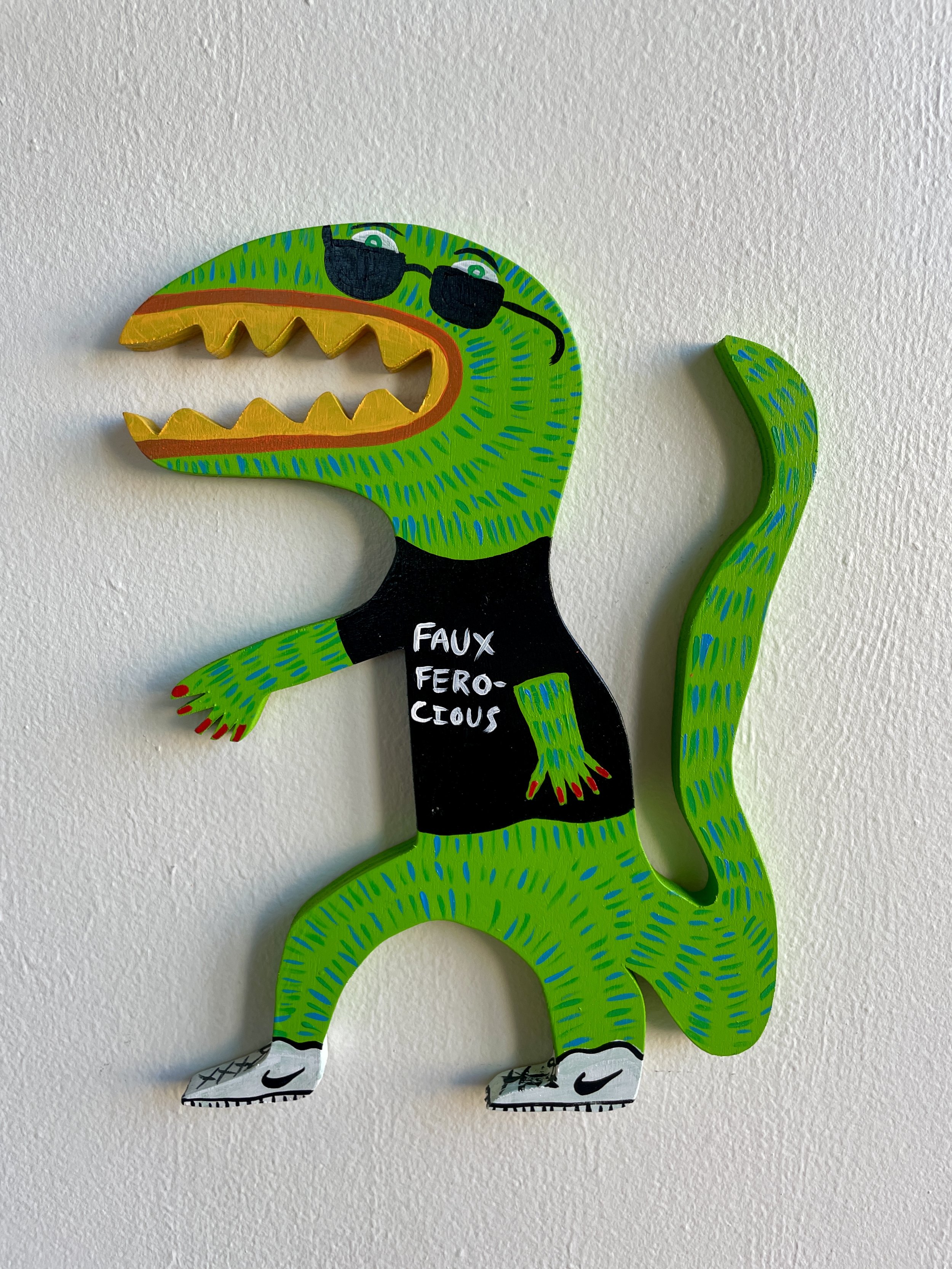 FAUX FAN.jpg