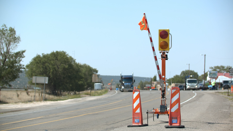 Guardian SmartFlagger (AFAD) Traffic Control Flagger Assistance Device ...