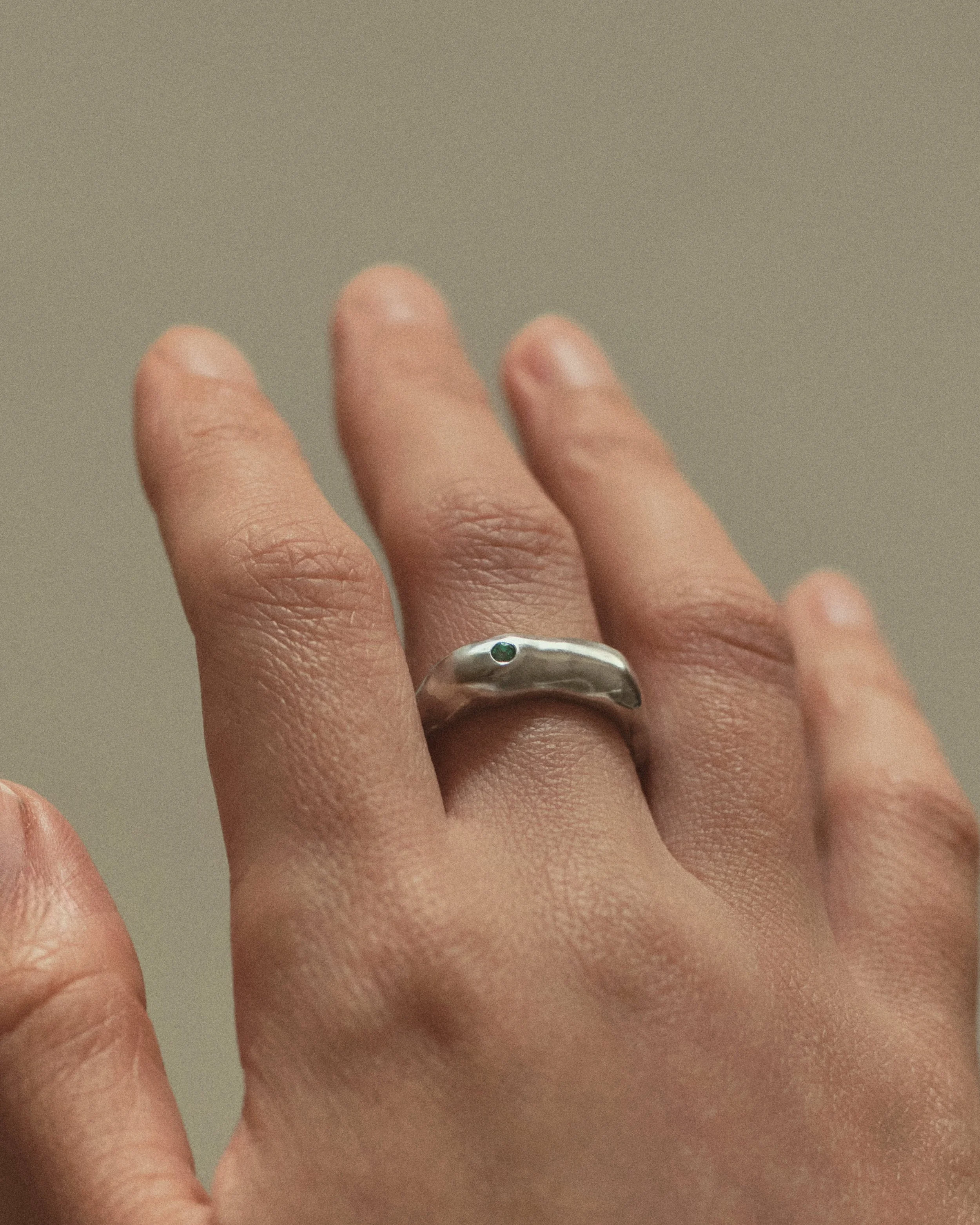 WillowGem_HAZINE_Model_Shoot11221 copy 2.jpg