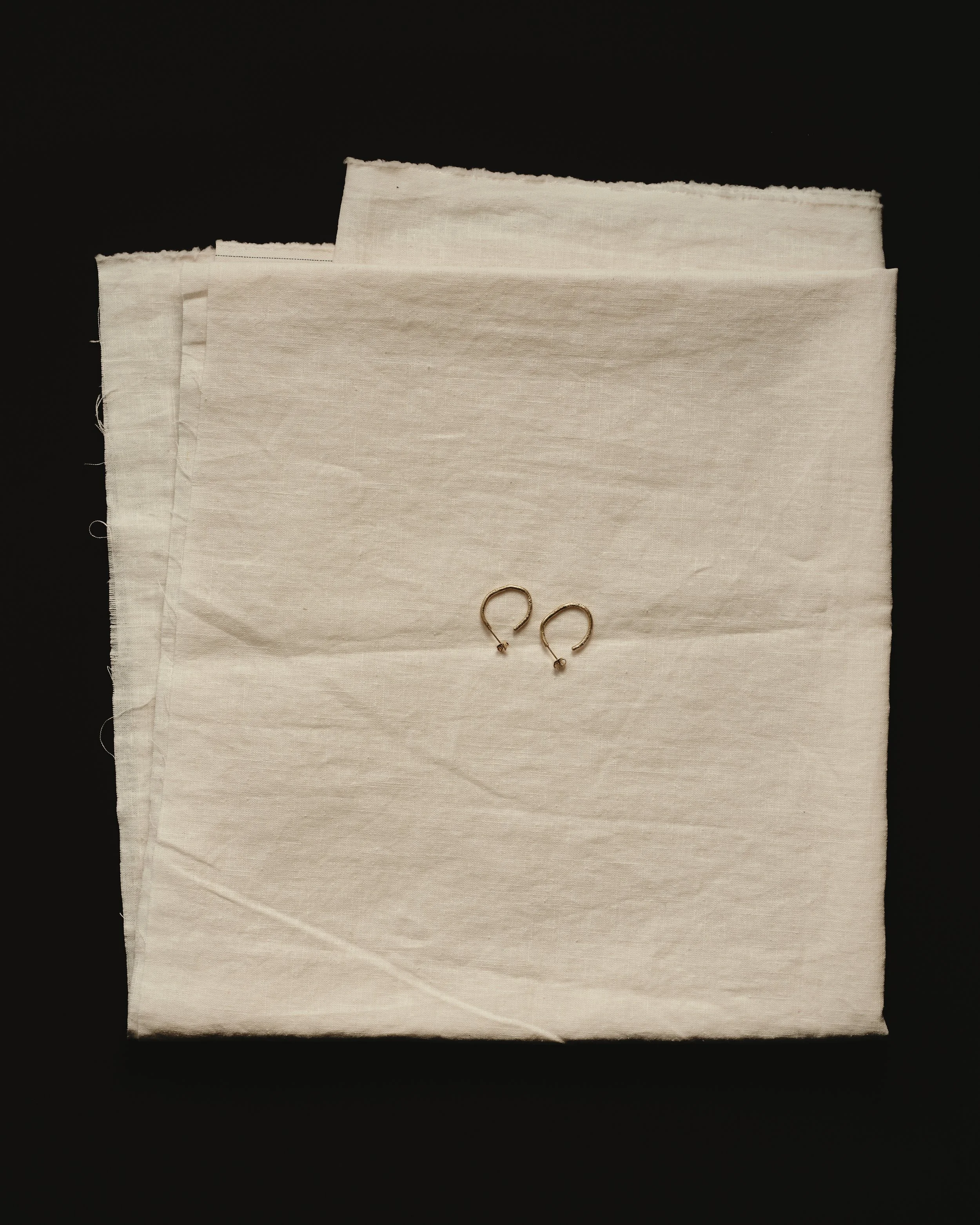 1. Mimi_Hoops_Gold.jpg