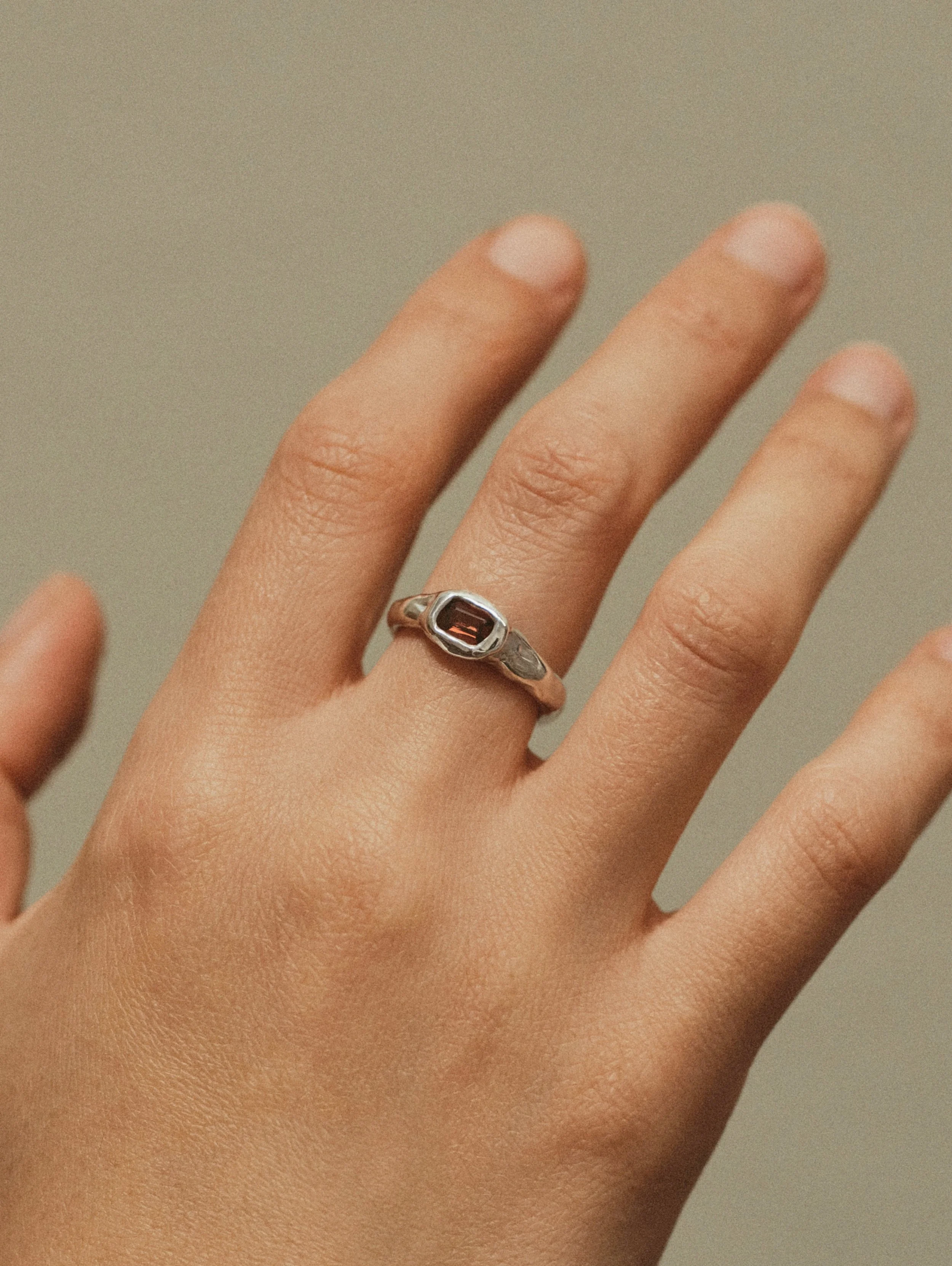 Raja Octagon Ring | Silver