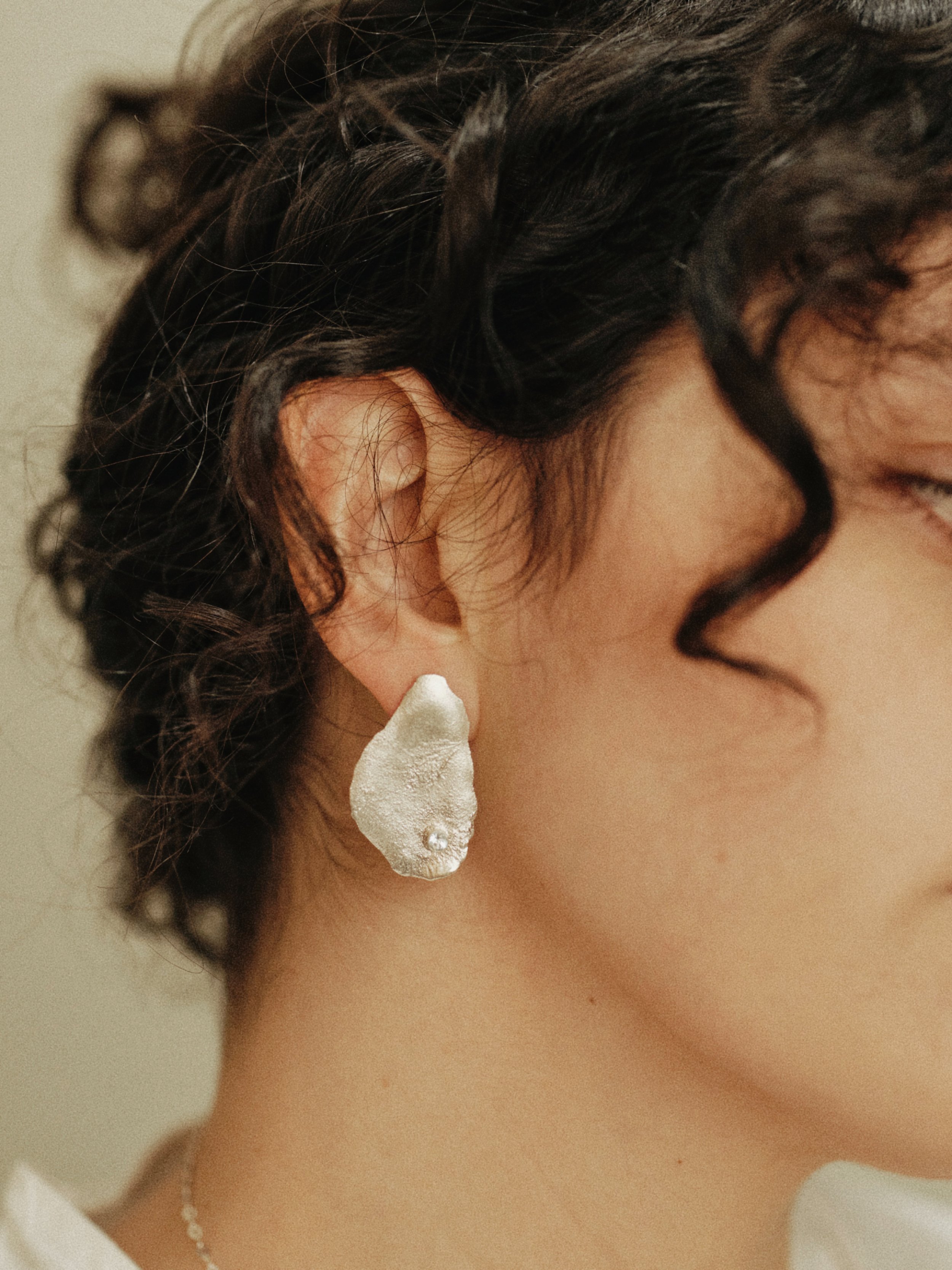 Symone Gemstone Studs Large | Silver