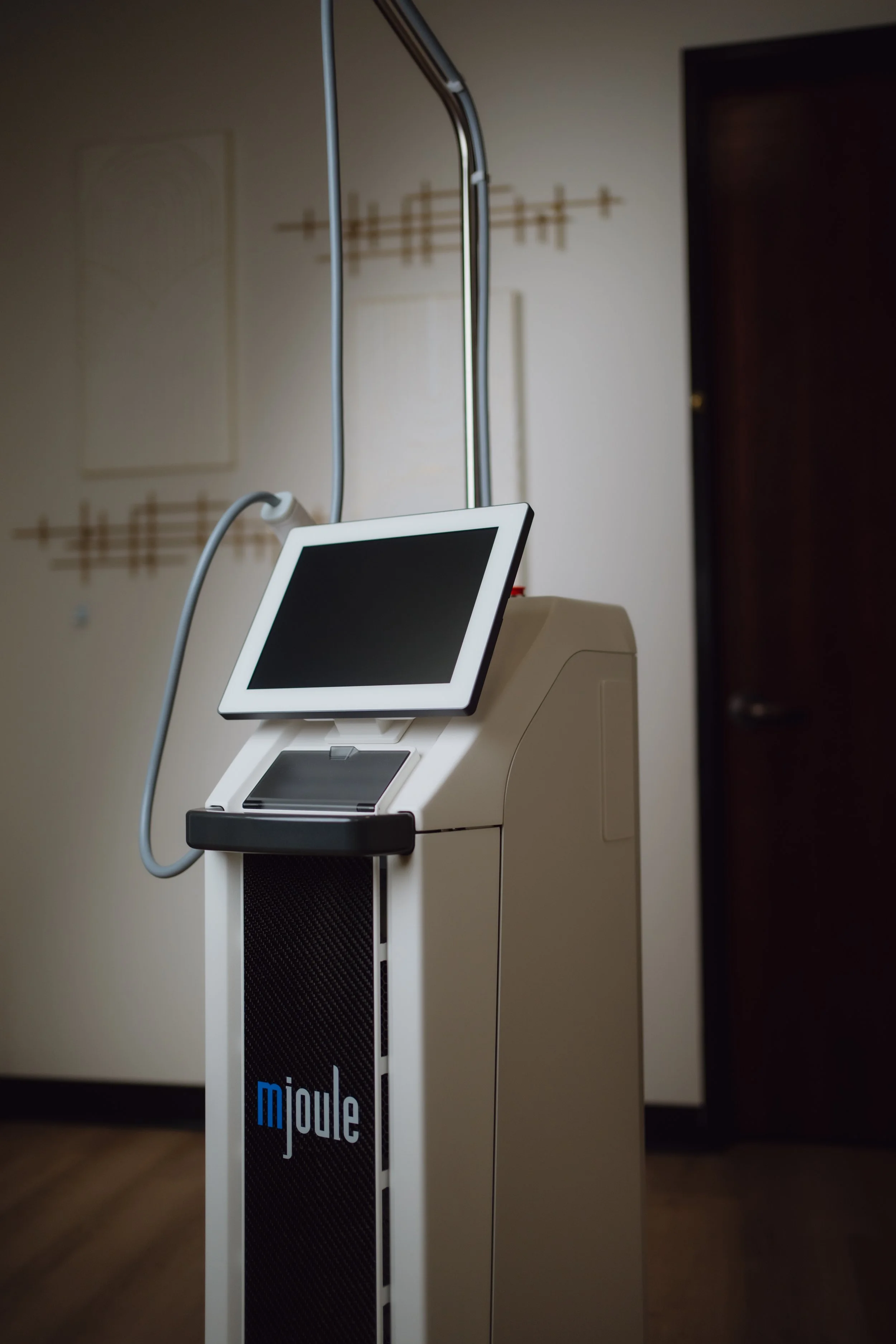 Moxi laser treatment in Bluffton SC at Revive Palmetto Aesthetics & Plastic Surgery