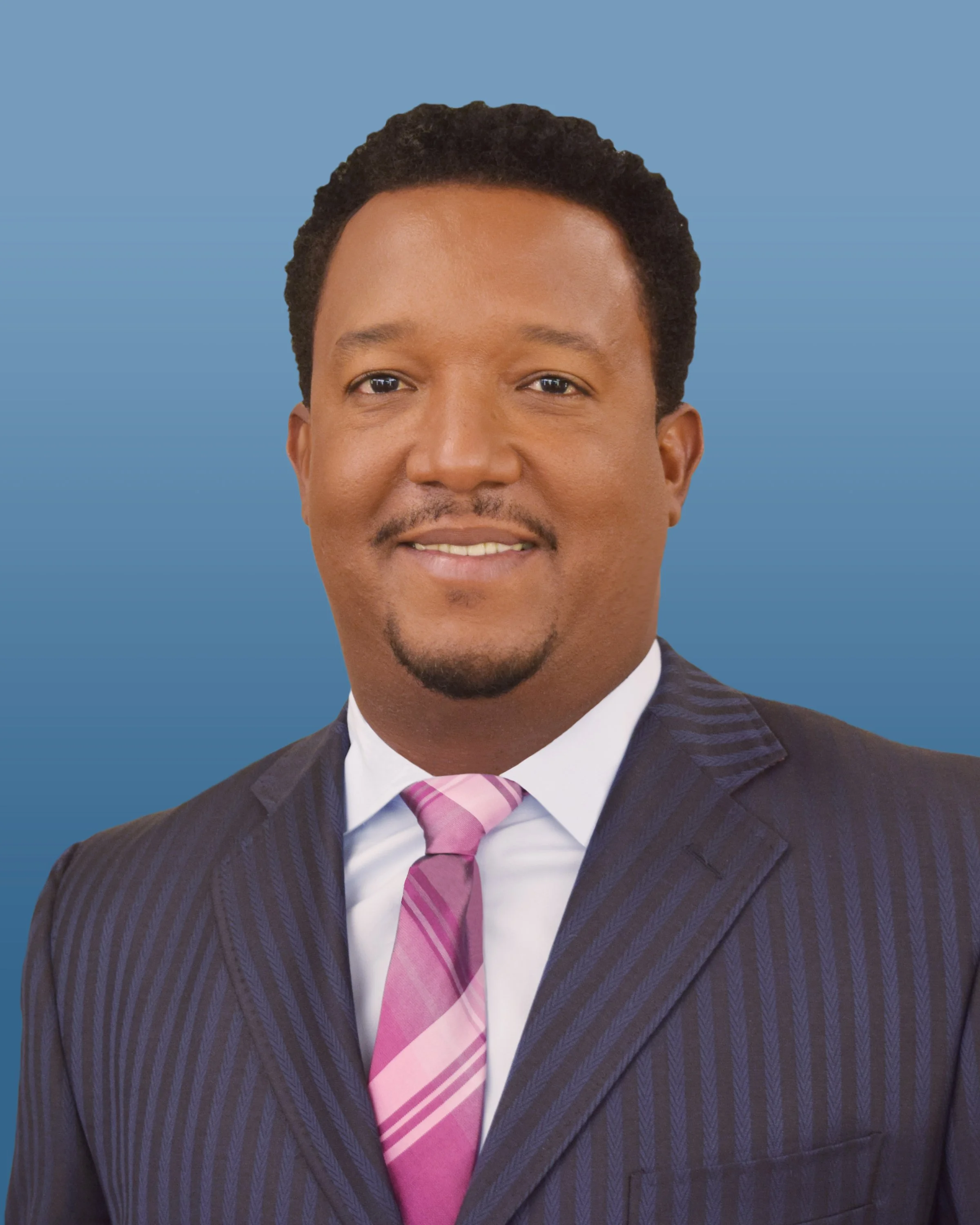 Book Pedro Martinez for partnerships and appearances, 2004 World Series Champion, legendary pitcher, and Boston Red Sox legend,eight-time MLB All-Star, three-time Cy Young Award winner