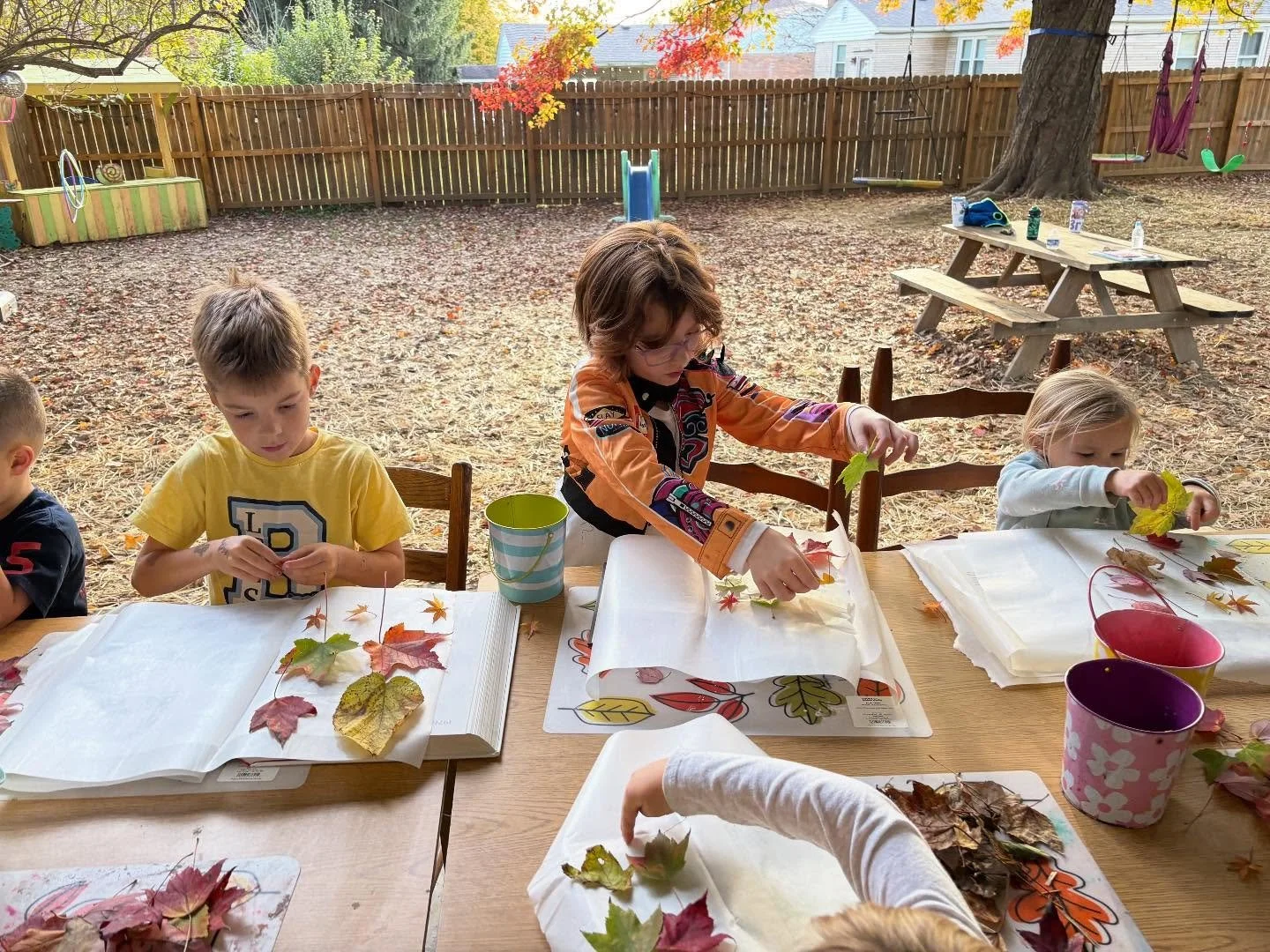 this month&rsquo;s make &amp; play crew kicked off with a leaf hunt &amp; pressing party! 🍁📚
