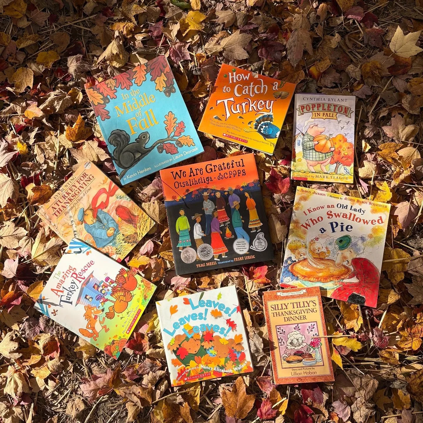 new month, new books! 🍂💛🦃