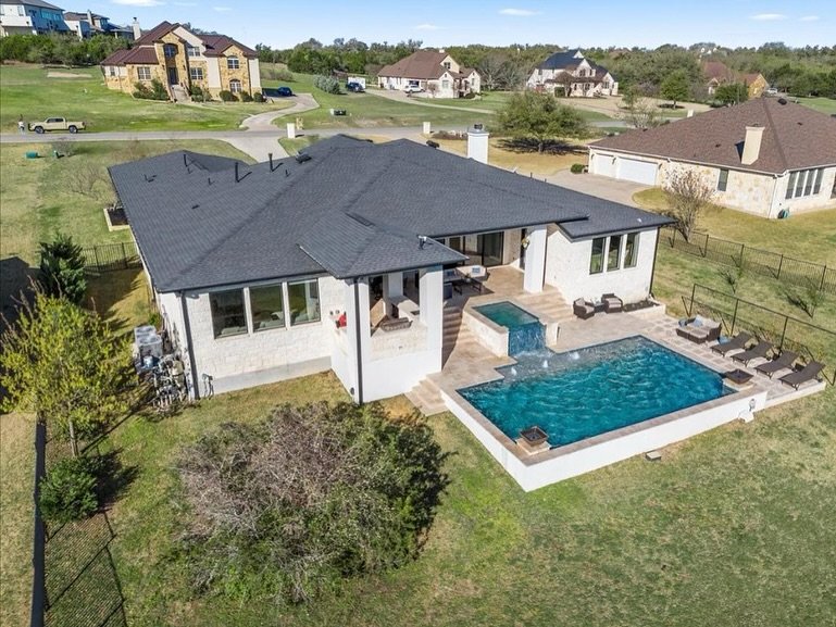 PENDING in Driftwood! ✨

I&rsquo;m so thrilled for my clients and their upcoming move from San Diego. When the perfect property came on market (at a competitive price), we moved quickly to snag it and avoid what was likely to become a multiple offer 