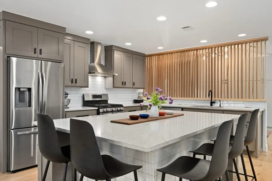 Comment &ldquo;crestview&rdquo; for the listing link! 🌷

If you&rsquo;ve been searching for that perfect home around $1.2M&hellip; this is it. 4 bedrooms, 2 bathrooms, over 2,100 SF, a 2-car garage, and beautiful wood floors - all in Crestview.

Buy