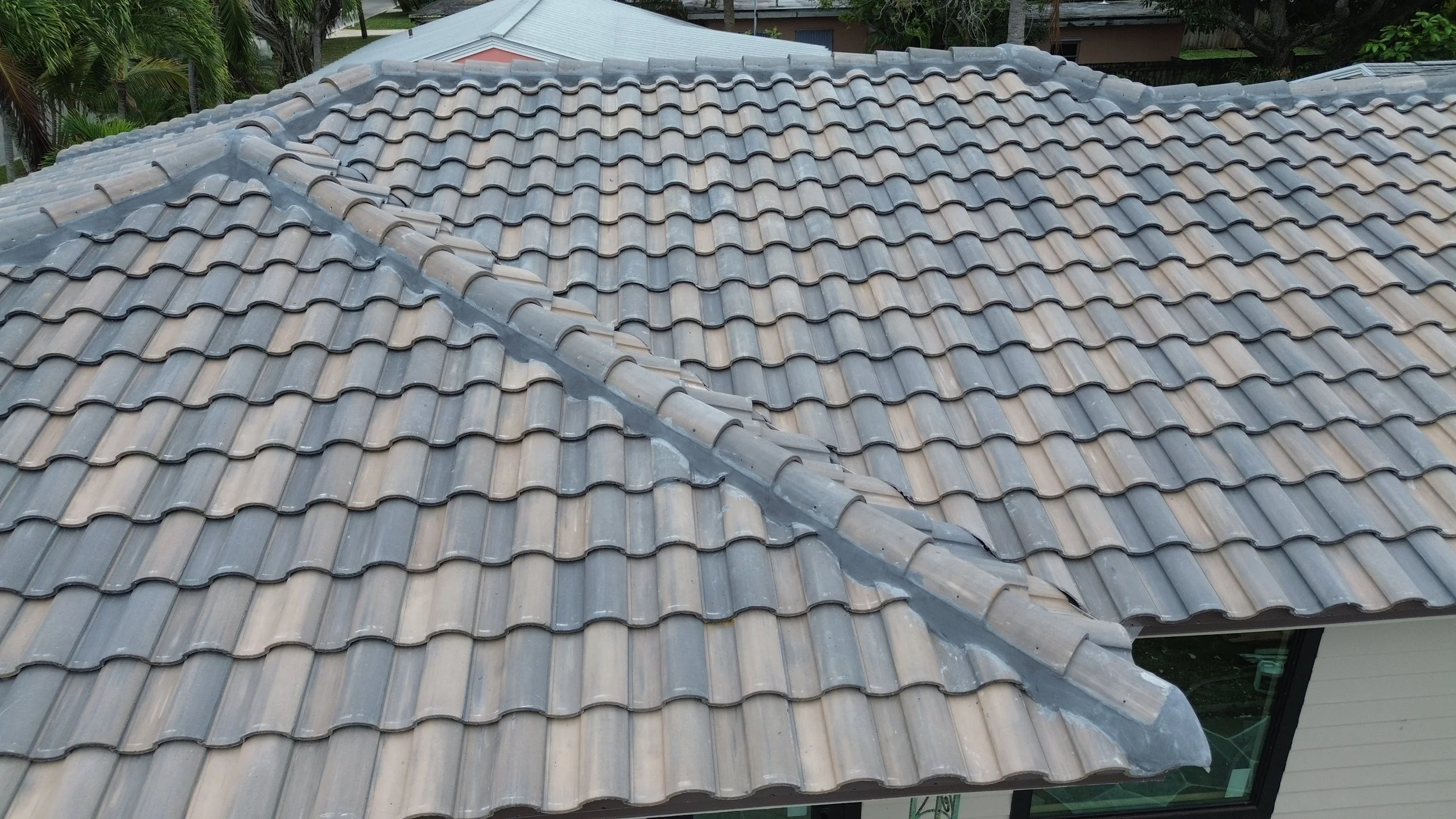 Do You Need Siding Replacement in Melbourne, FL? Spring Warning Signs Coastal Homeowners Shouldn’t Ignore