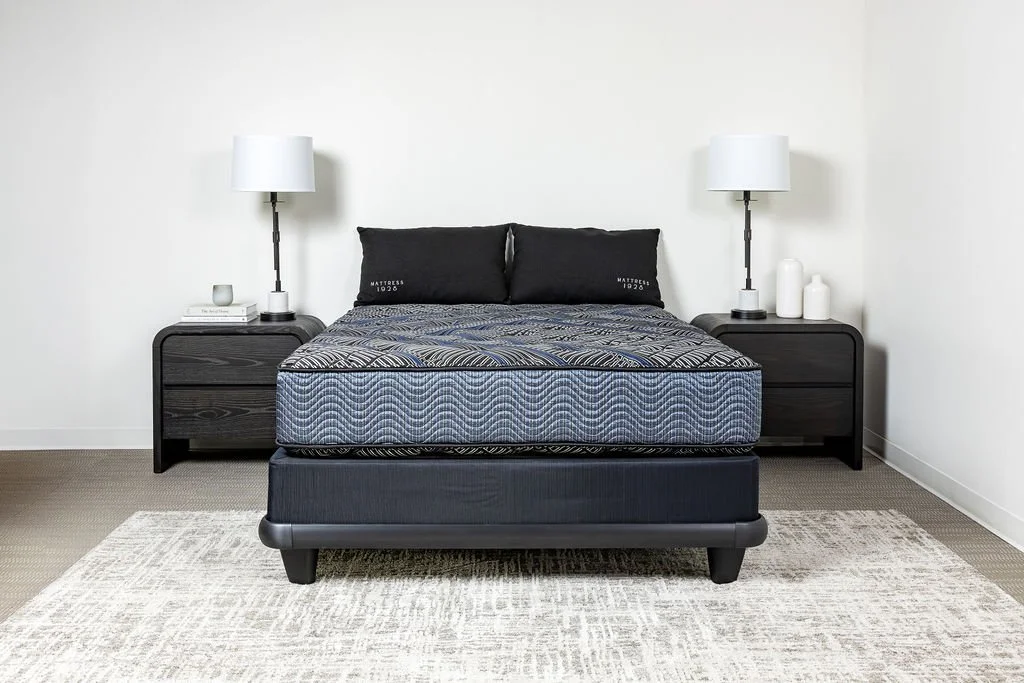 Charlton | Plush