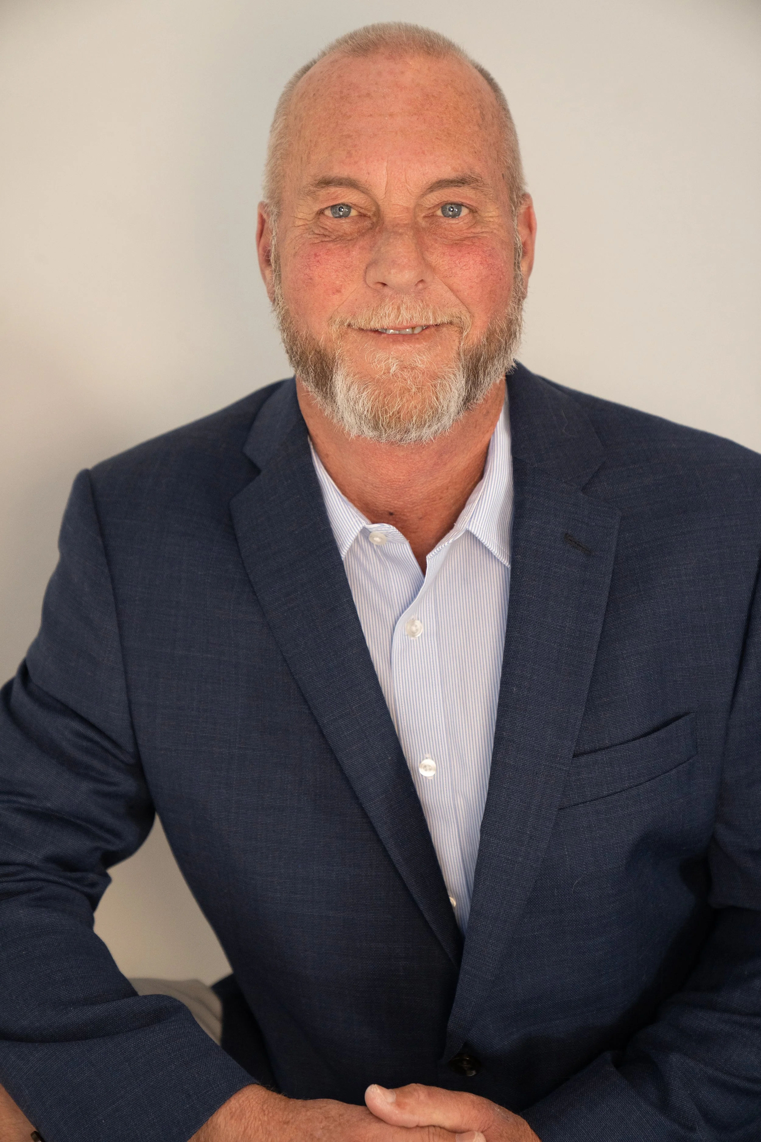 A screenshot of the professional photo culling process in Adobe Bridge, demonstrating how we select the best shots from a high-volume RAW gallery.