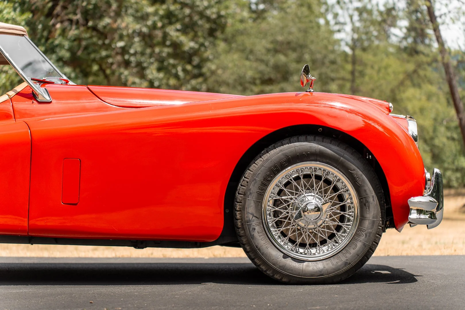 56 Jag-111.jpg