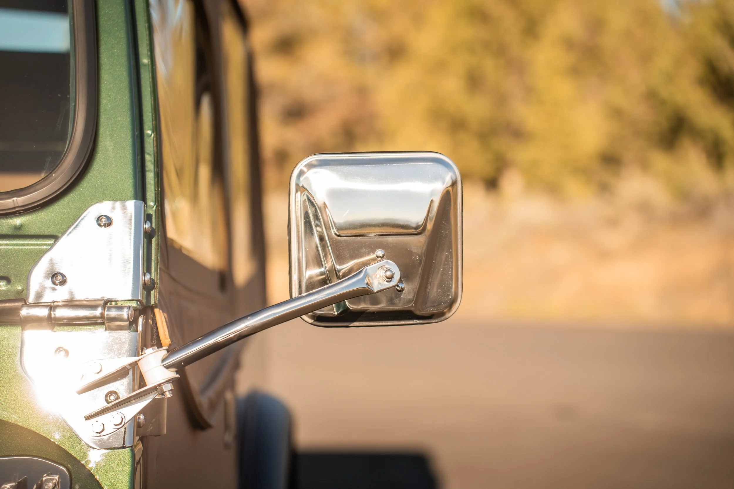 driver-mirror-2.jpg