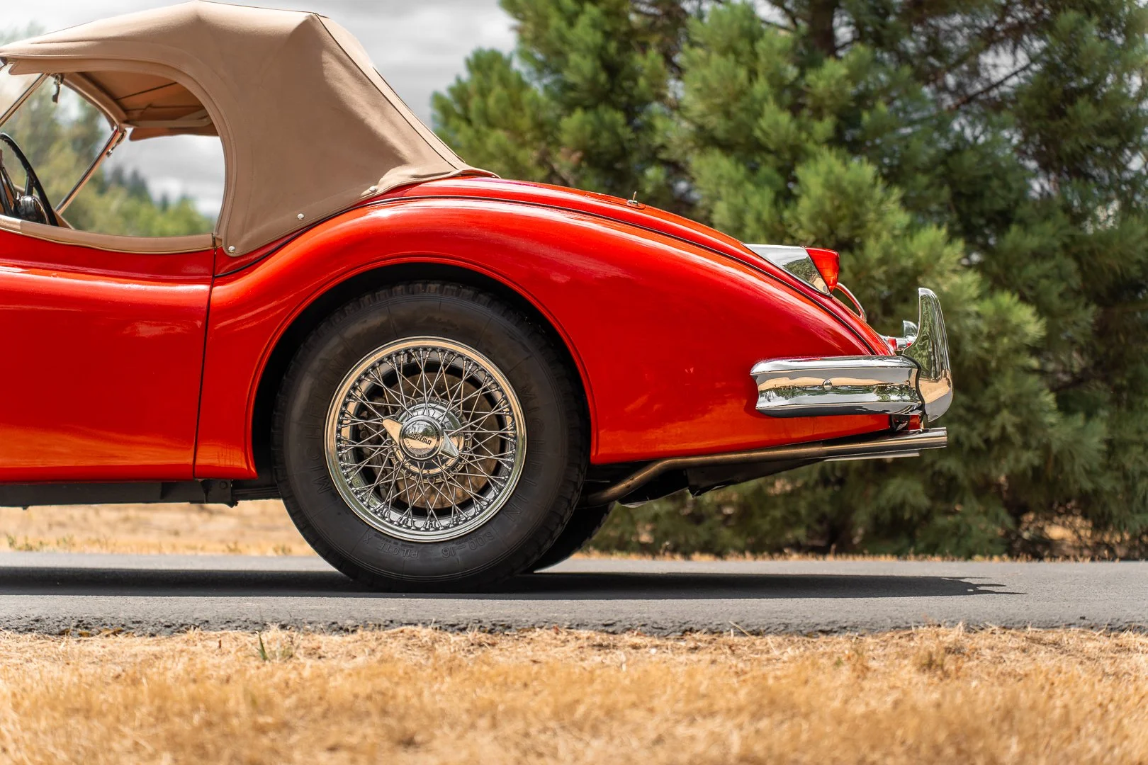 56 Jag-117.jpg